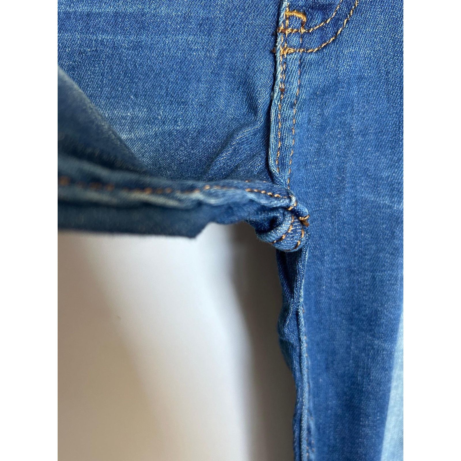 Levi's Levi's 510 W29 L34 USA Made 1996 Slim Fit Blue Jeans Size US 29 - 9 Thumbnail