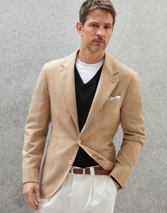 Brunello Cucinelli Jacket in Light Beige Size US S / EU 44-46 / 1 - 1 Preview