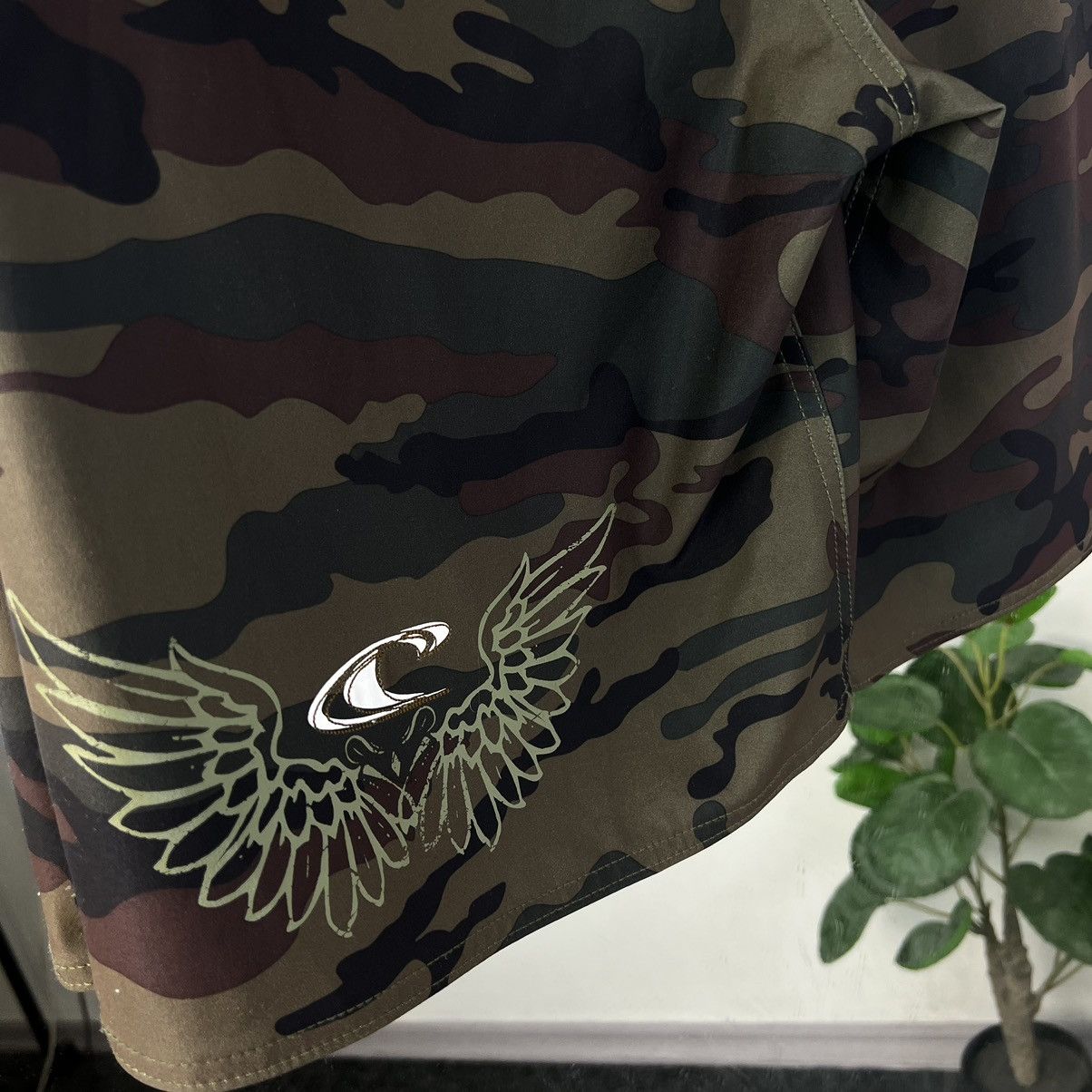 O'Neill Vintage Y2K O’Neill Big Logo Camo Surf Style Shorts Size US 34 / EU 50 - 4 Thumbnail