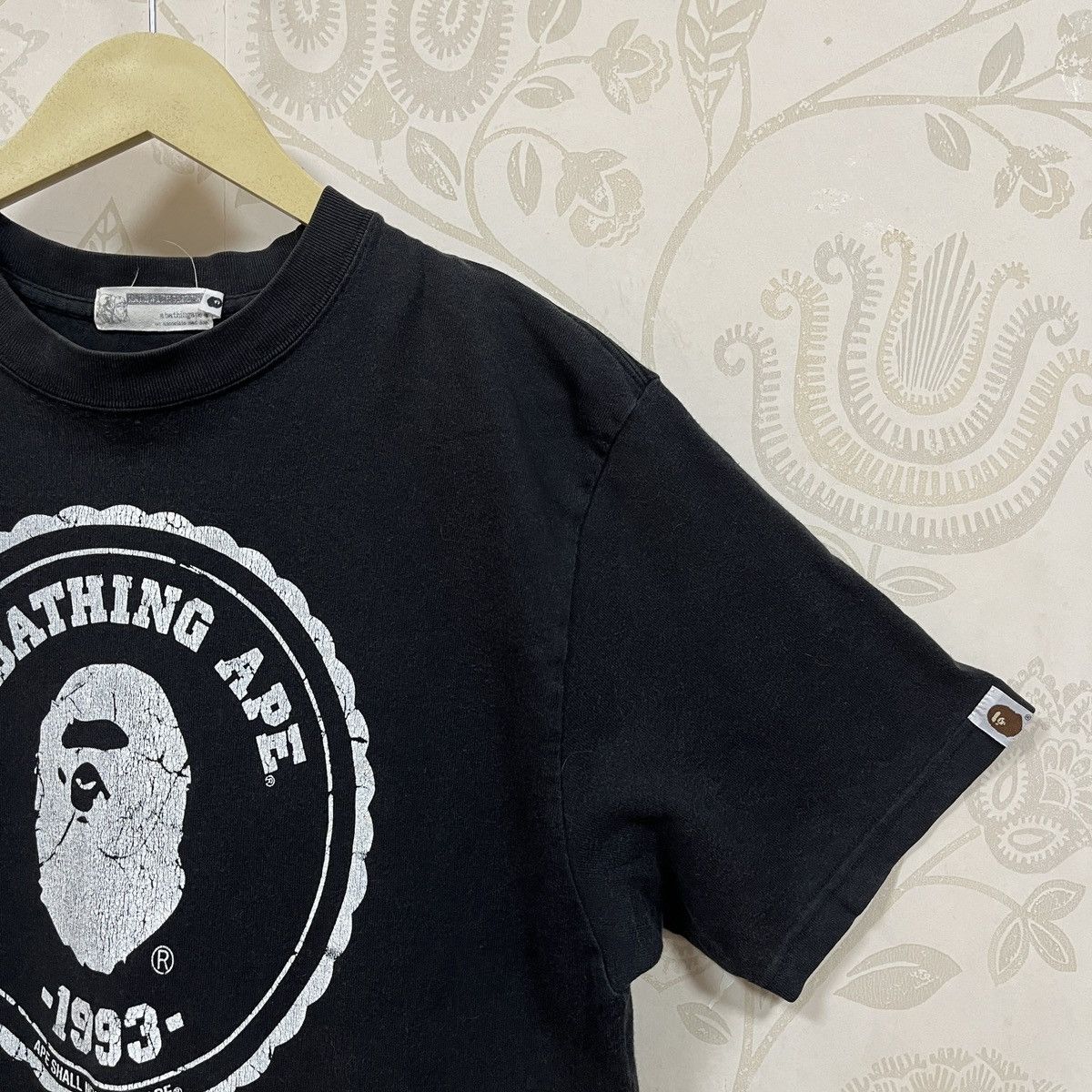 Bape Vintage BAPE Big Logo Nigo The Bathing Ape Japan TShirt Size US M / EU 48-50 / 2 - 5 Thumbnail