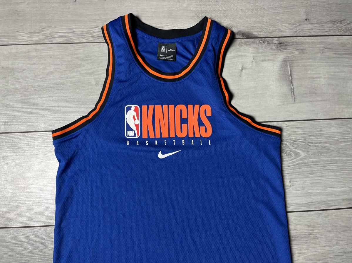 Nike Nike New York Knicks jersey NBA size Small Size US S / EU 44-46 / 1 - 3 Thumbnail