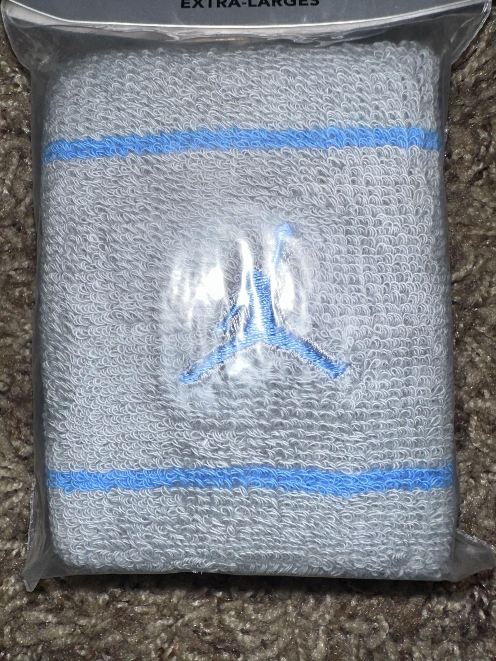 Jordan Brand VINTAGE Air Jordan Jumpman Carmelo Athony 2 Double Wide Wristband Sample 2003 Size ONE SIZE - 3 Thumbnail
