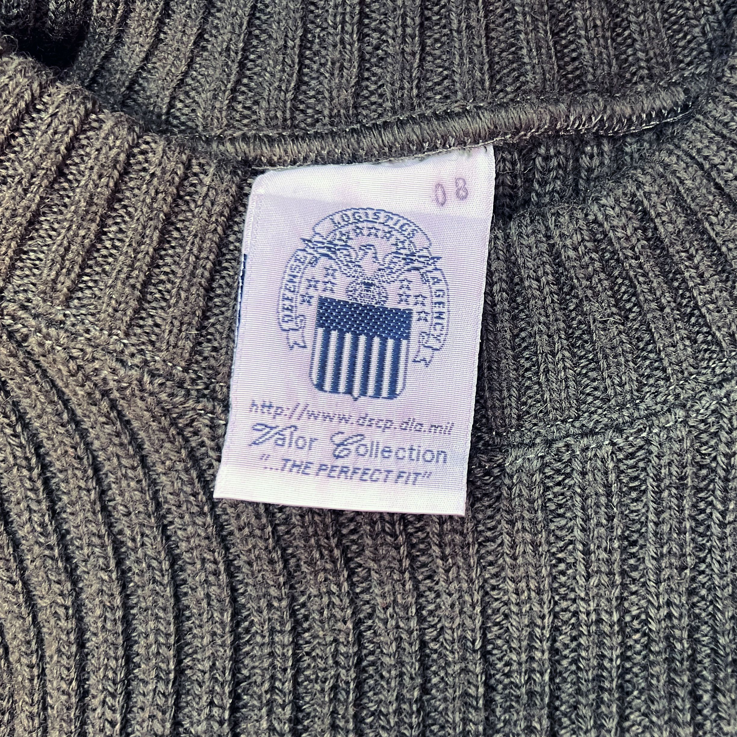 Other Defense Logistics Agency Valor Collection Sweater Mens 42 Size US L / EU 52-54 / 3 - 6 Thumbnail