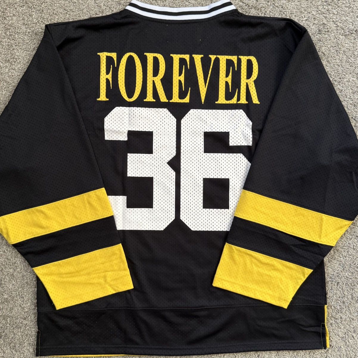 Wu-Tang Clan 🔴Wu-Tang Hockey Jersey Size Large Rare WuTang Clan Gza Size US L / EU 52-54 / 3 - 3 Thumbnail