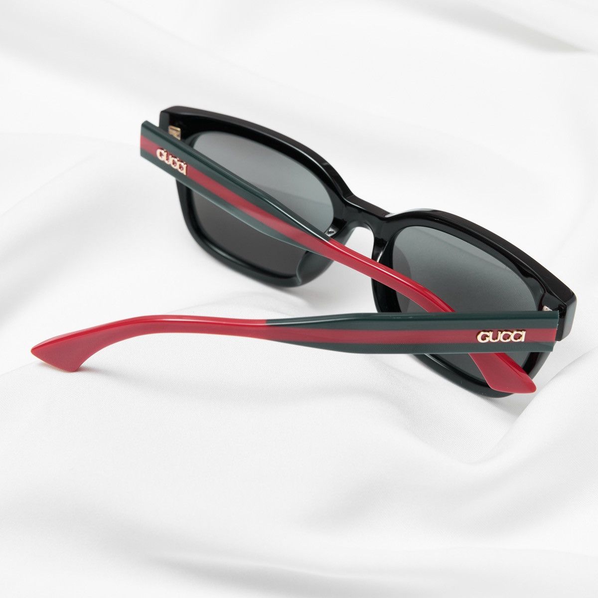 Gucci GUCCI GG1872SK 001 SUNGLASSES Size ONE SIZE - 8 Thumbnail