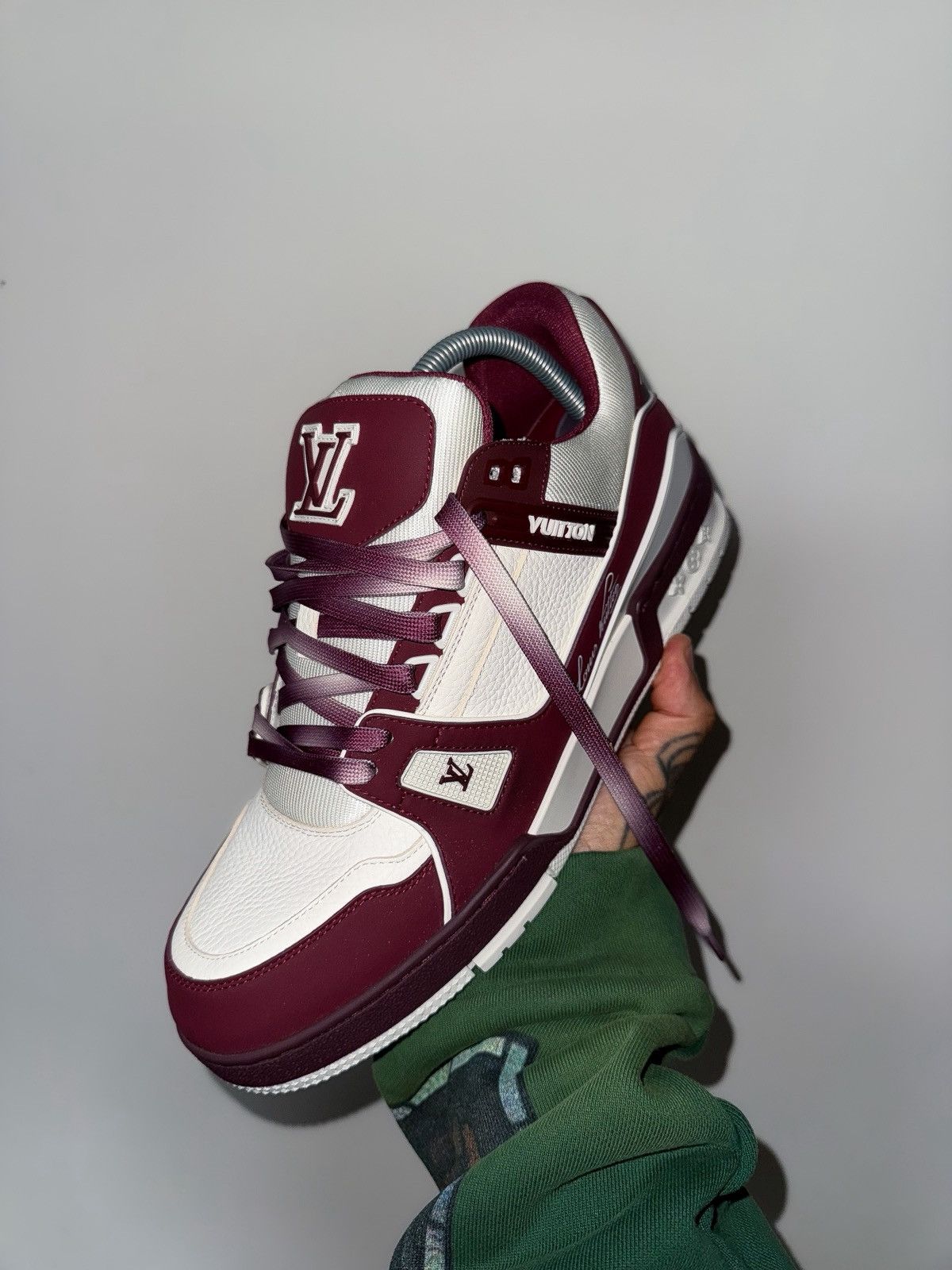 Louis Vuitton Louis vuitton trainers lv8 US10 Size US 10 / EU 43 - 1 Thumbnail