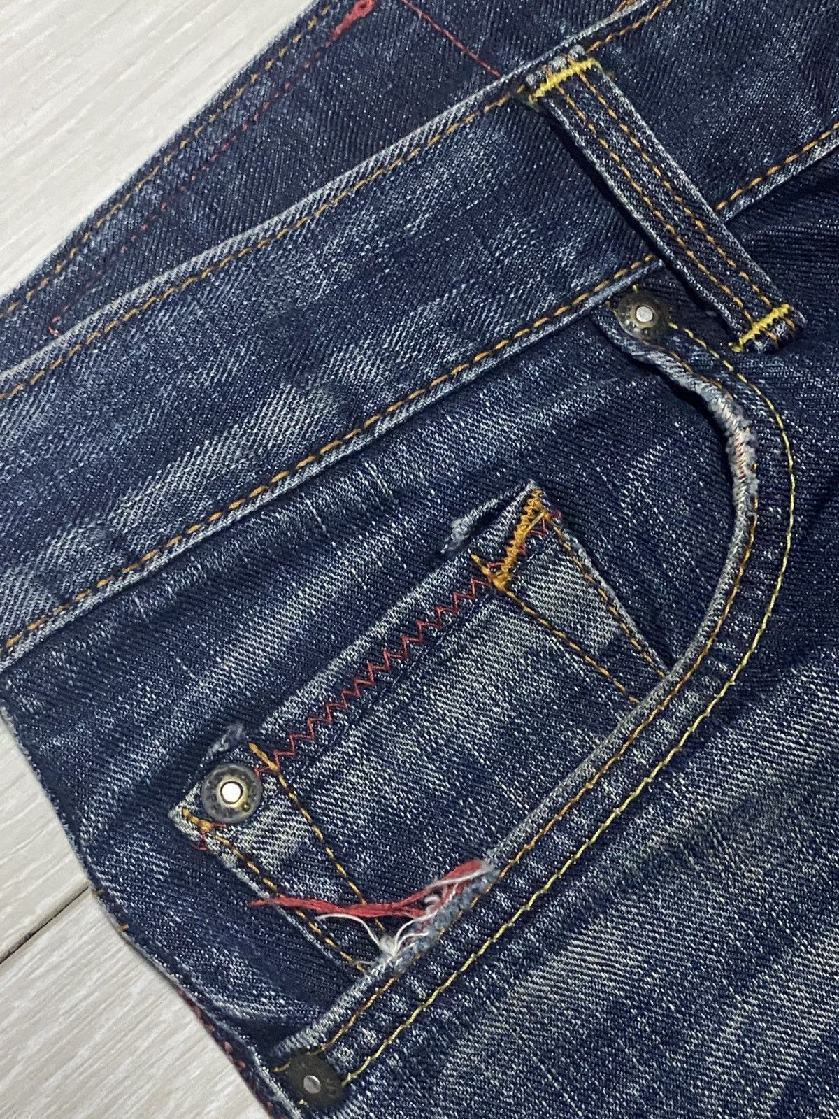 Edwin Vintage Edwin 503 Blue Trip Mud Wash Distressed Loose Jeans Size US 33 - 7 Thumbnail
