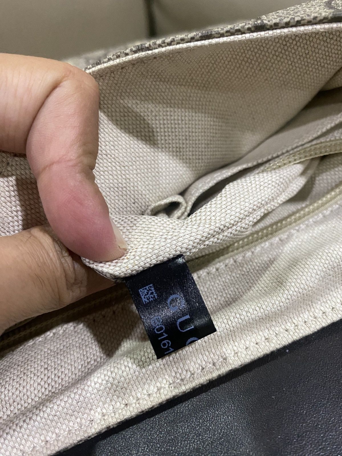 Gucci Authentic Gucci GG Supreme Flap Messenger Bag Size ONE SIZE - 19 Thumbnail