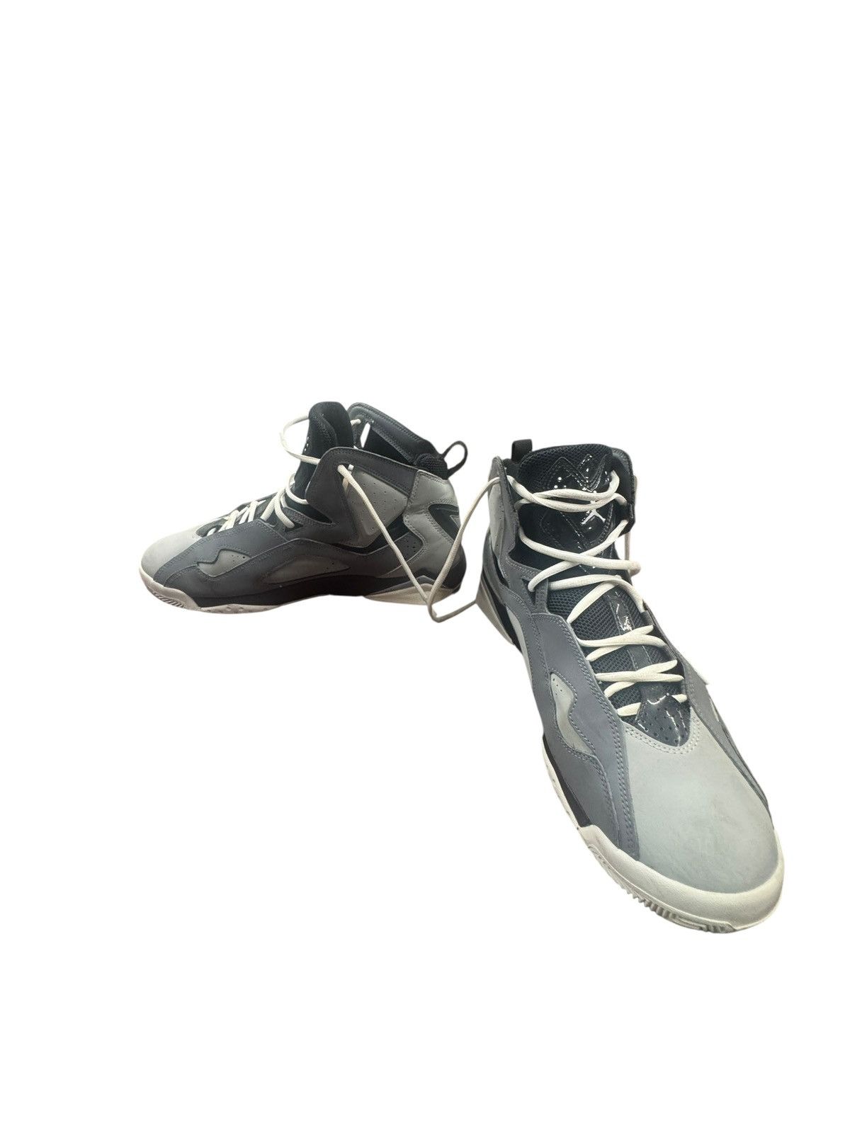 Jordan Brand Jordan True Flight Cool Grey Men’s Size 13 Basketball Shoes Size US 13 / EU 46 - 4 Thumbnail