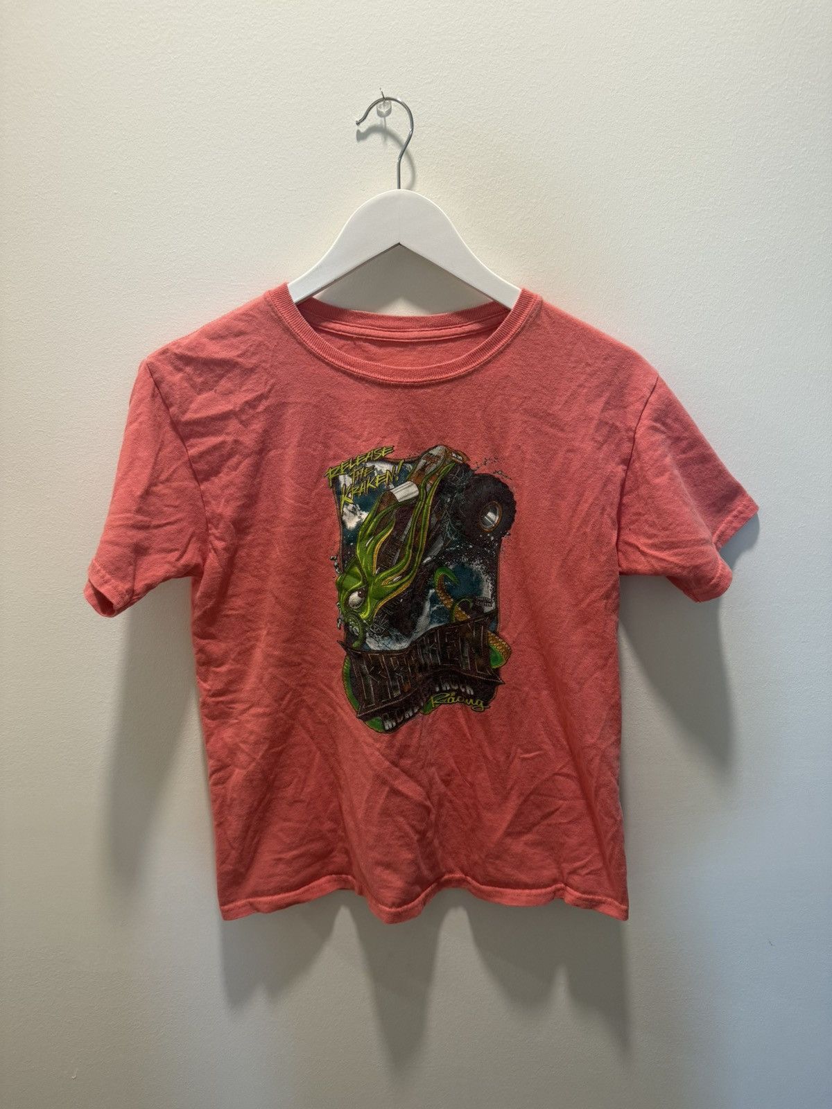 Vintage RELEASE THE KRAKEN MONSTER TRUCK GRAPHIC TEE Size US S / EU 44-46 / 1 - 2 Thumbnail