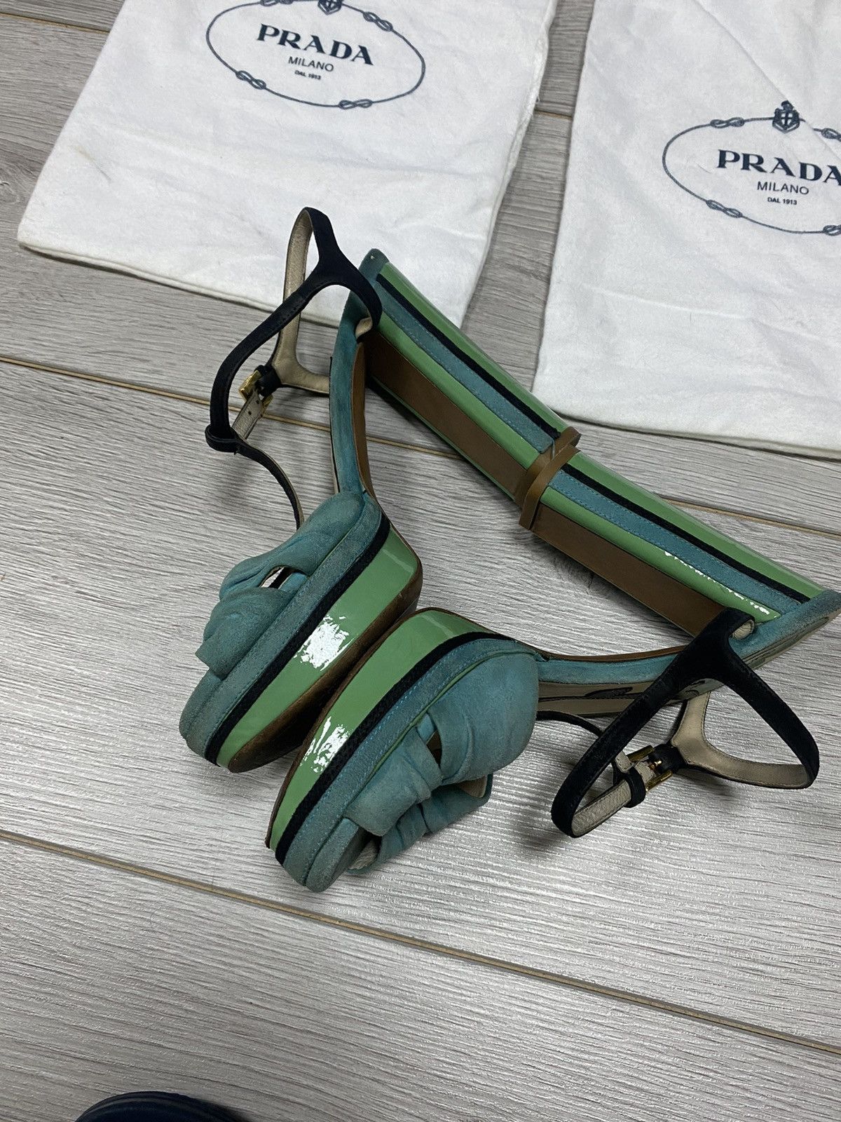 Prada Prada heels flower dust bag Size US 5 / IT 35 - 5 Thumbnail