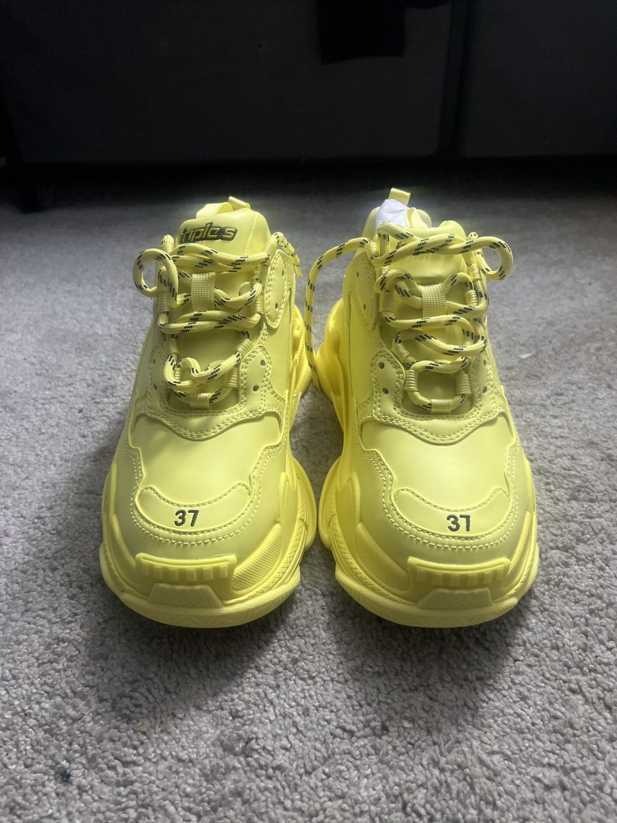 Balenciaga Balenciaga Triple S Sneaker Rare Colorway Size US 7 / IT 37 - 3 Thumbnail