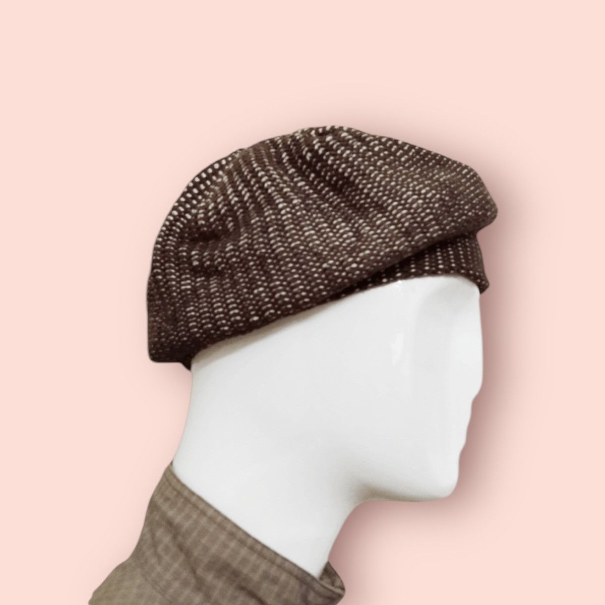 Vintage VINTAGE BROWN KNITTED BERET Size ONE SIZE - 1 Thumbnail
