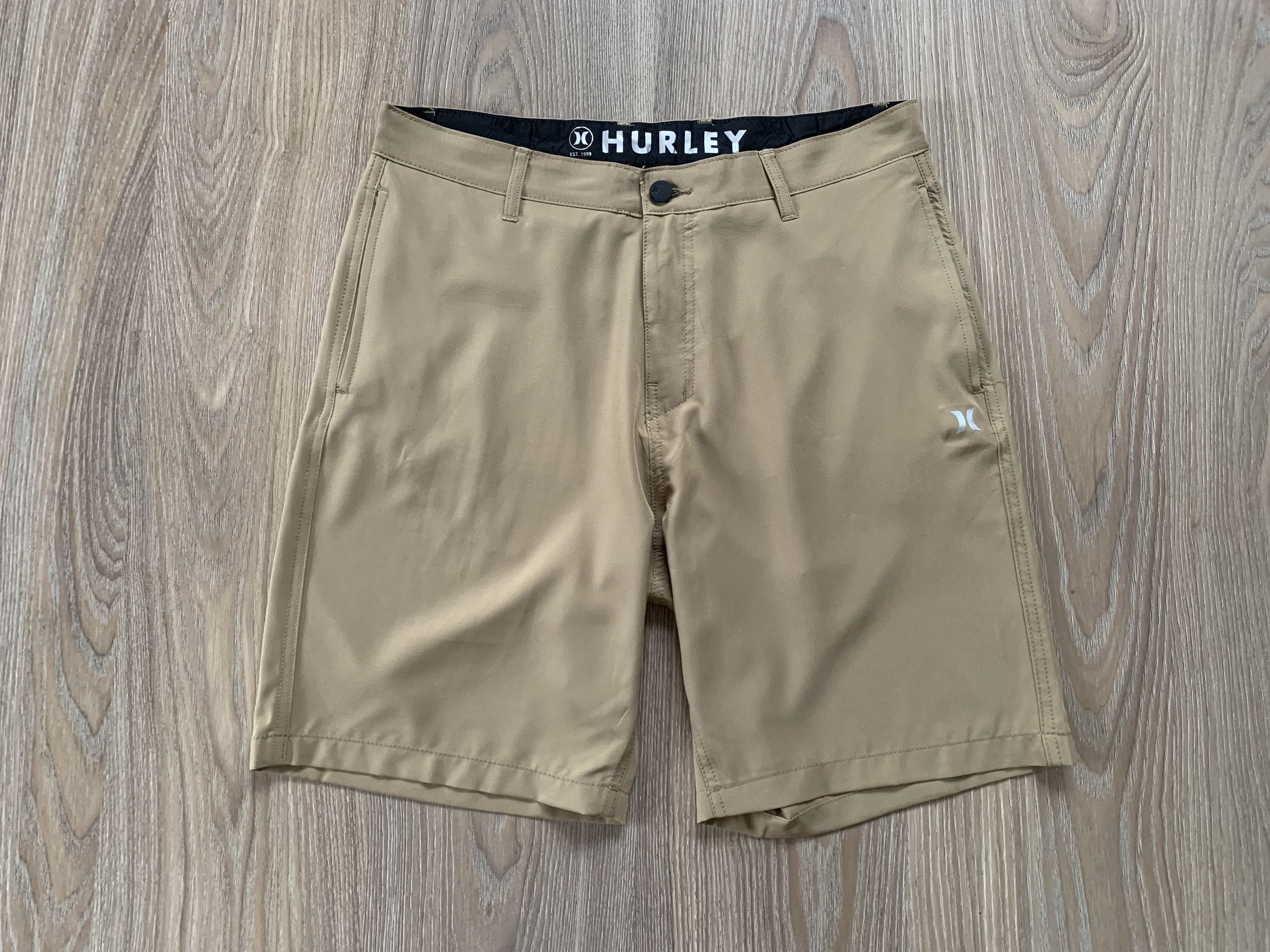 Hurley Hurley Beige Shorts Size US 34 / EU 50 - 2 Thumbnail