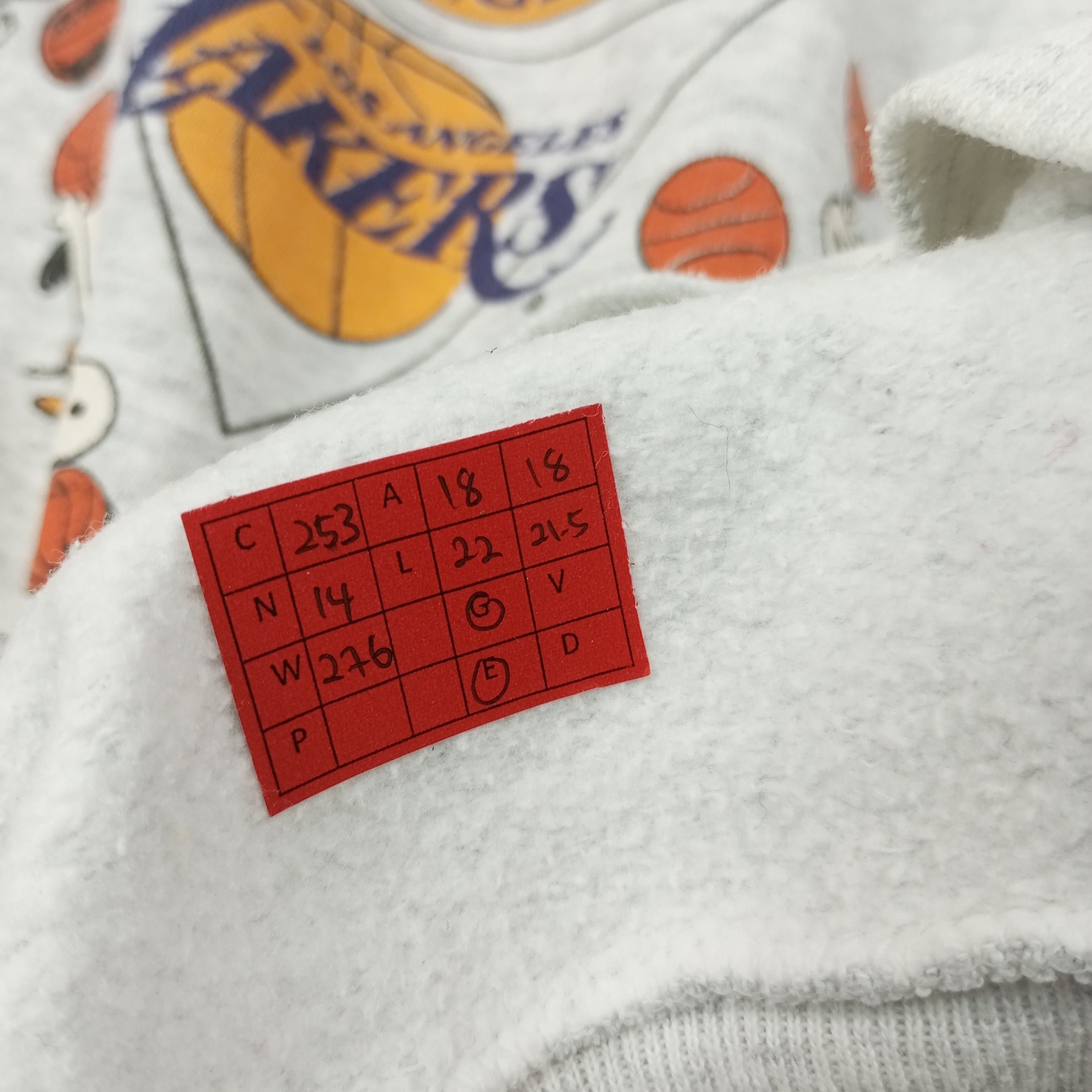 NBA Lakers Los Angeles X Snoopy Vintage Sweatshirt c253n14 Size US XS / EU 42 / 0 - 11 Thumbnail