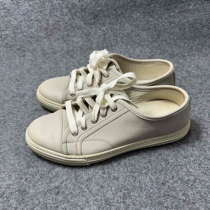 Gucci Gucci Casual White Sneakers for Everyday Wear 0079 Size US 7.5 / EU 40-41 - 1 Thumbnail