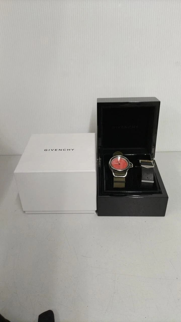 Givenchy GIVENCHY Seventeen Orange Quartz Watch Size ONE SIZE - 9 Thumbnail