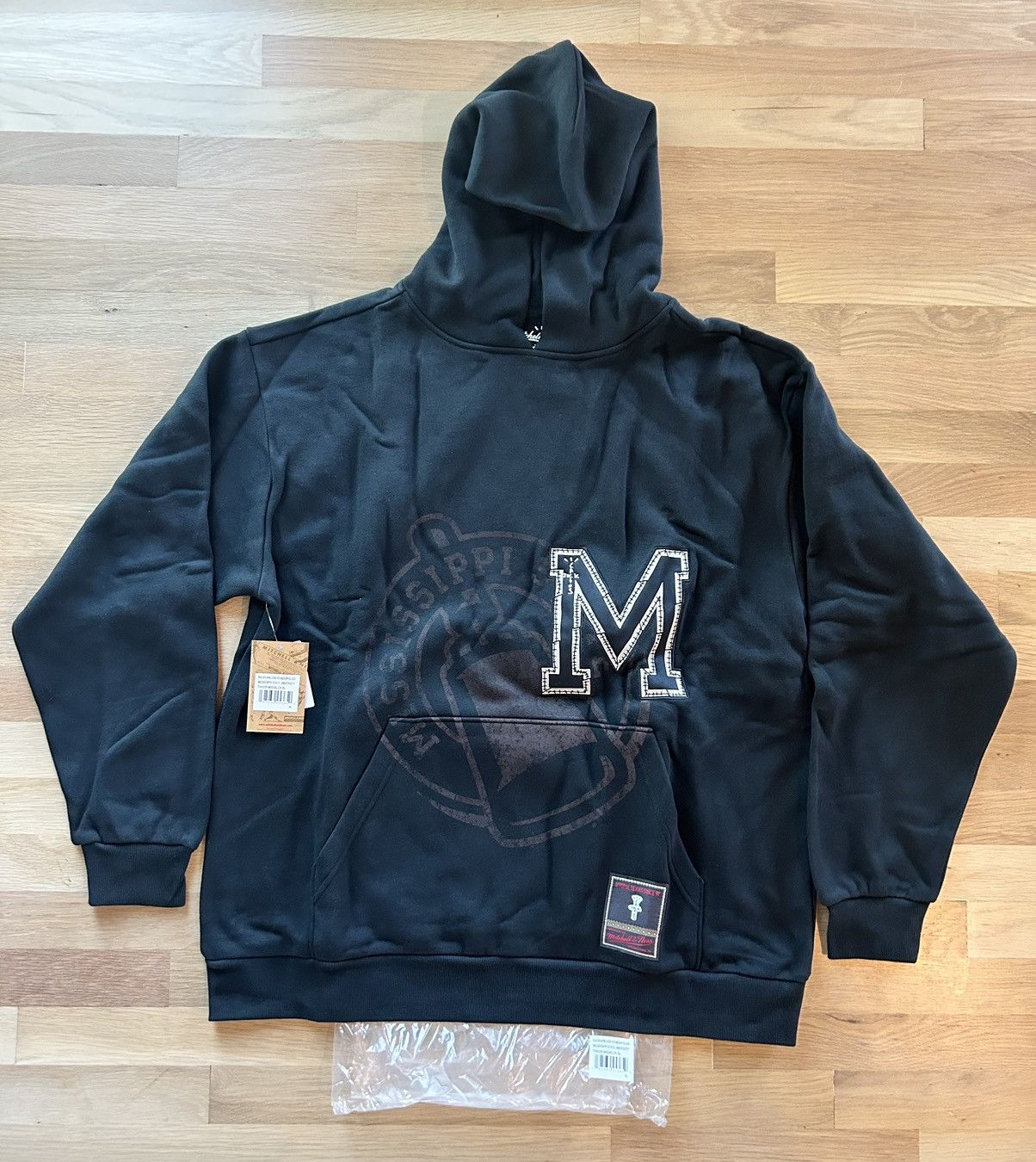 Mitchell & Ness × Travis Scott Travis Scott Michell & Ness Mississippi State Hoodie Size US XL / EU 56 / 4 - 3 Thumbnail