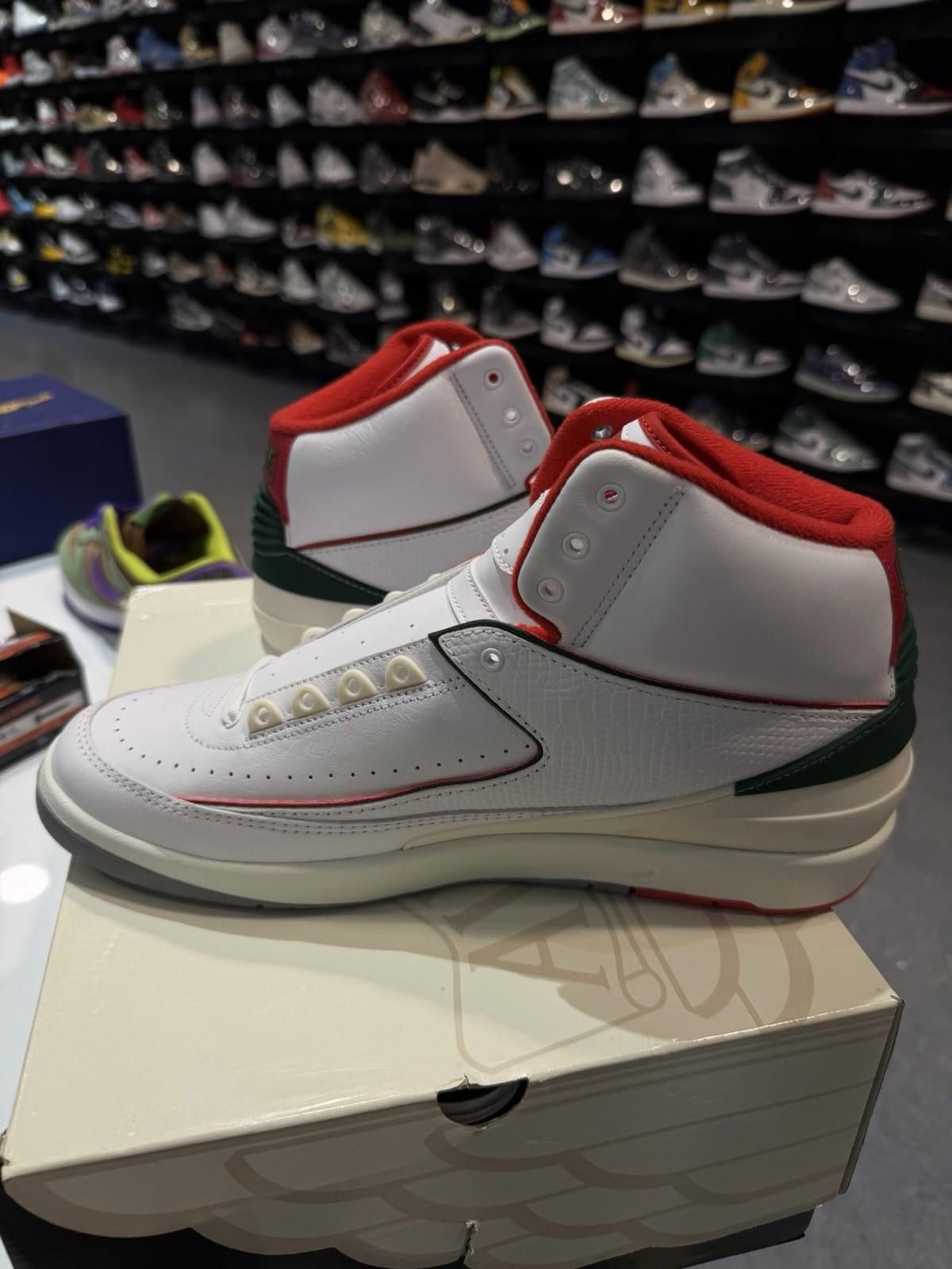 Nike Nike Air Jordan 2 Retro Origins Size 12.5. DR8884-101 Size US 12.5 / EU 45-46 - 9 Thumbnail