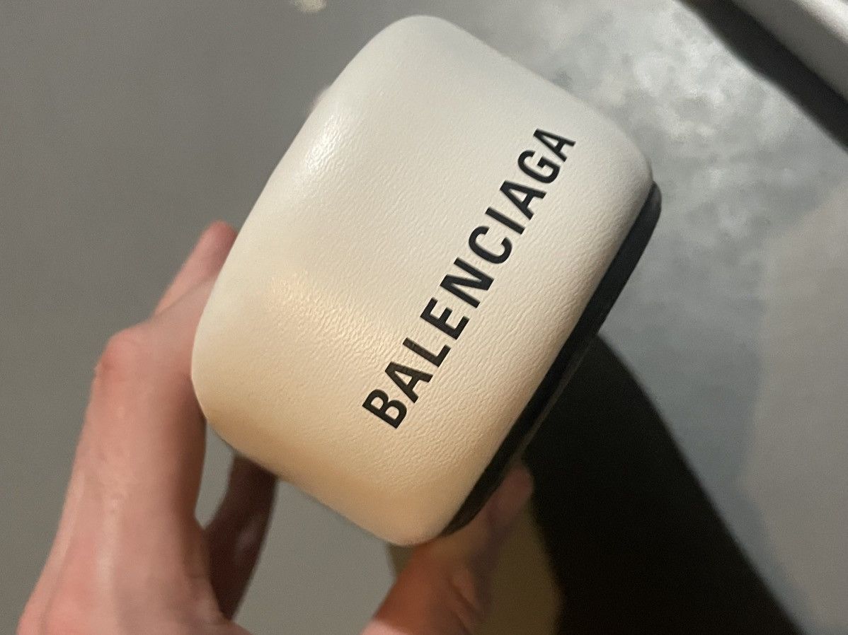Balenciaga Balenciaga Platform Mold Thong-Strap Sandals White Leather Size US 11 / EU 44 - 7 Thumbnail
