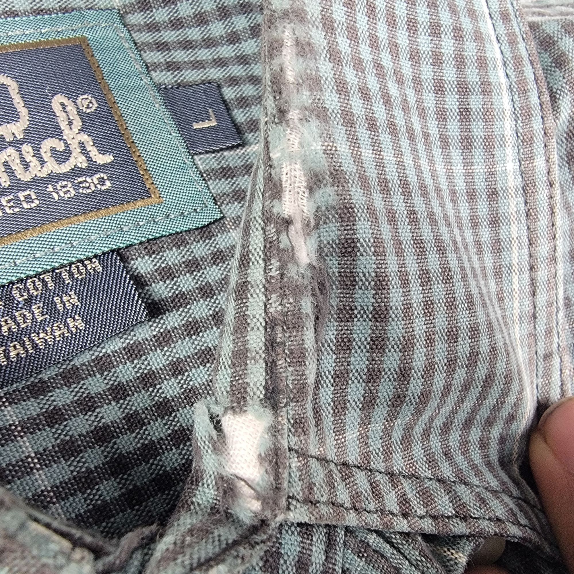 Other Woolrich Mens Large Gray Button Down Plaid Shirt Casual Trav Size US L / EU 52-54 / 3 - 4 Thumbnail