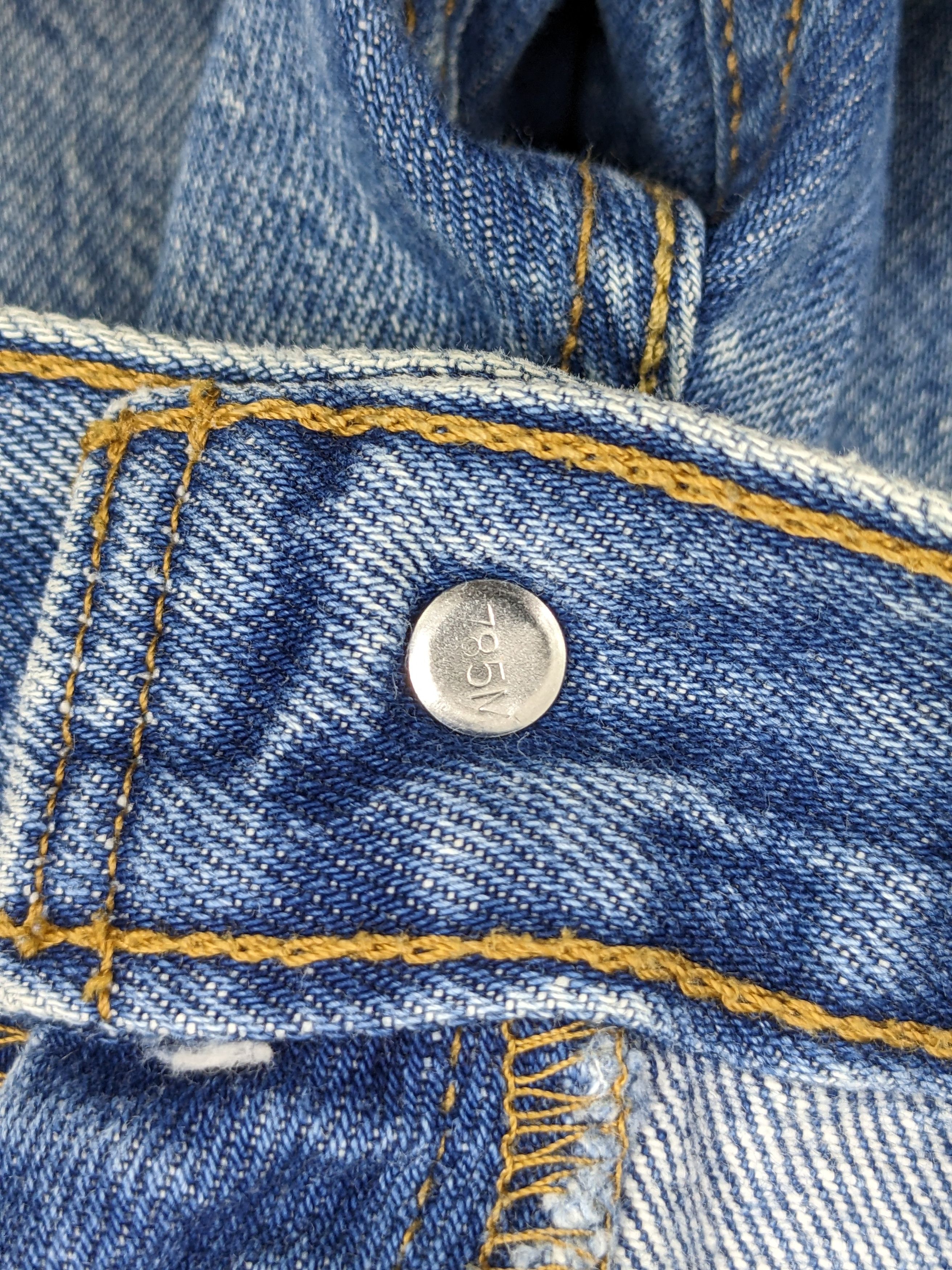 Levi's × Vintage Vintage Levis 501 Faded Blue Jeans DJ0019Z Size US 39 - 14 Thumbnail