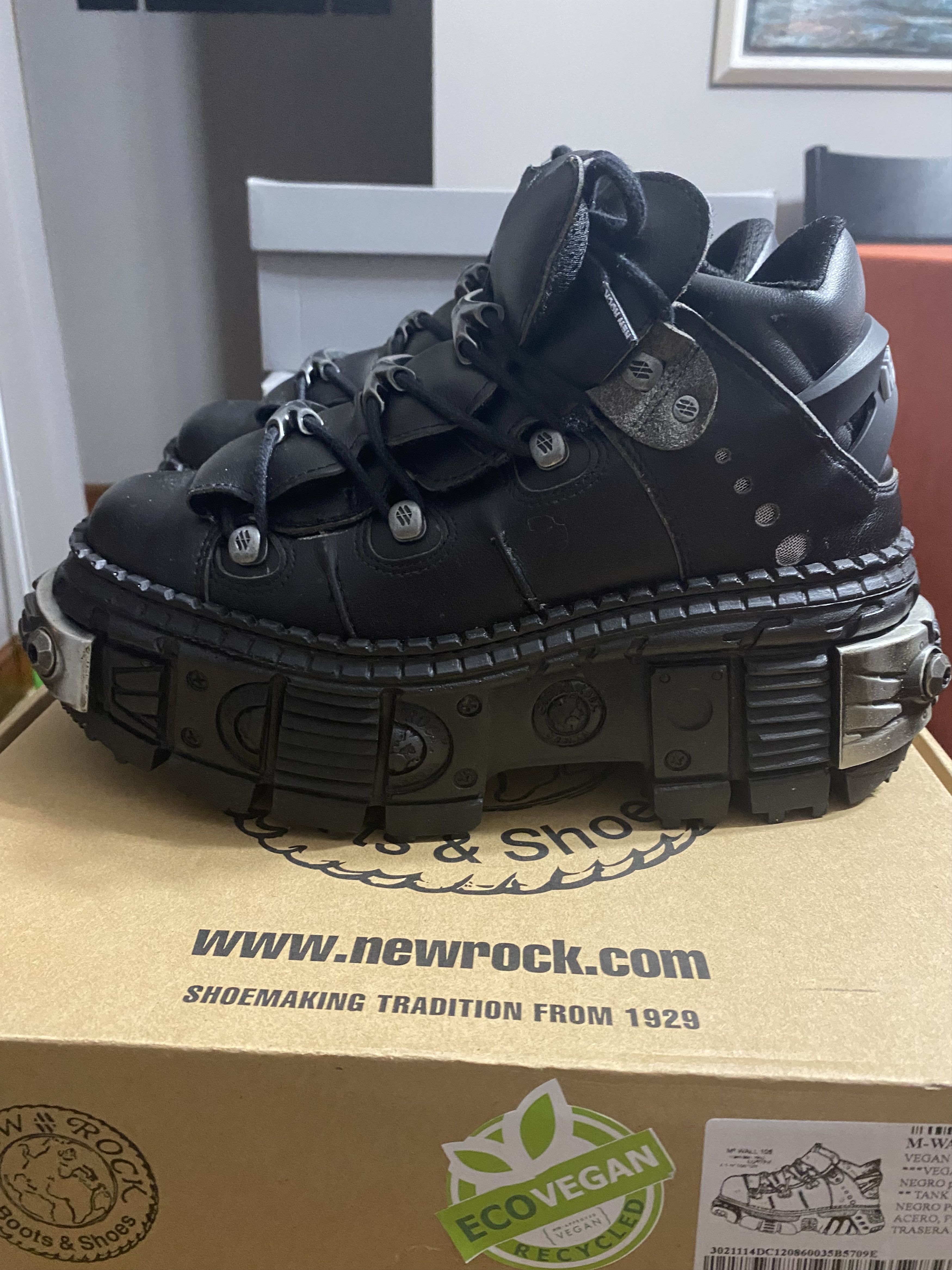New Rock New Rock M-WALL106-V17 Low Top Platform Booties Size US 10 / EU 43 - 8 Thumbnail