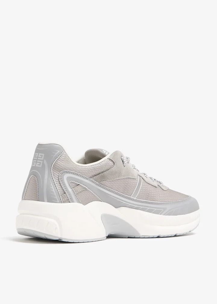 Givenchy o1lv12m1025 Nenty 52 Low Top Runners in Grey Size US 8 / EU 41 - 2 Thumbnail