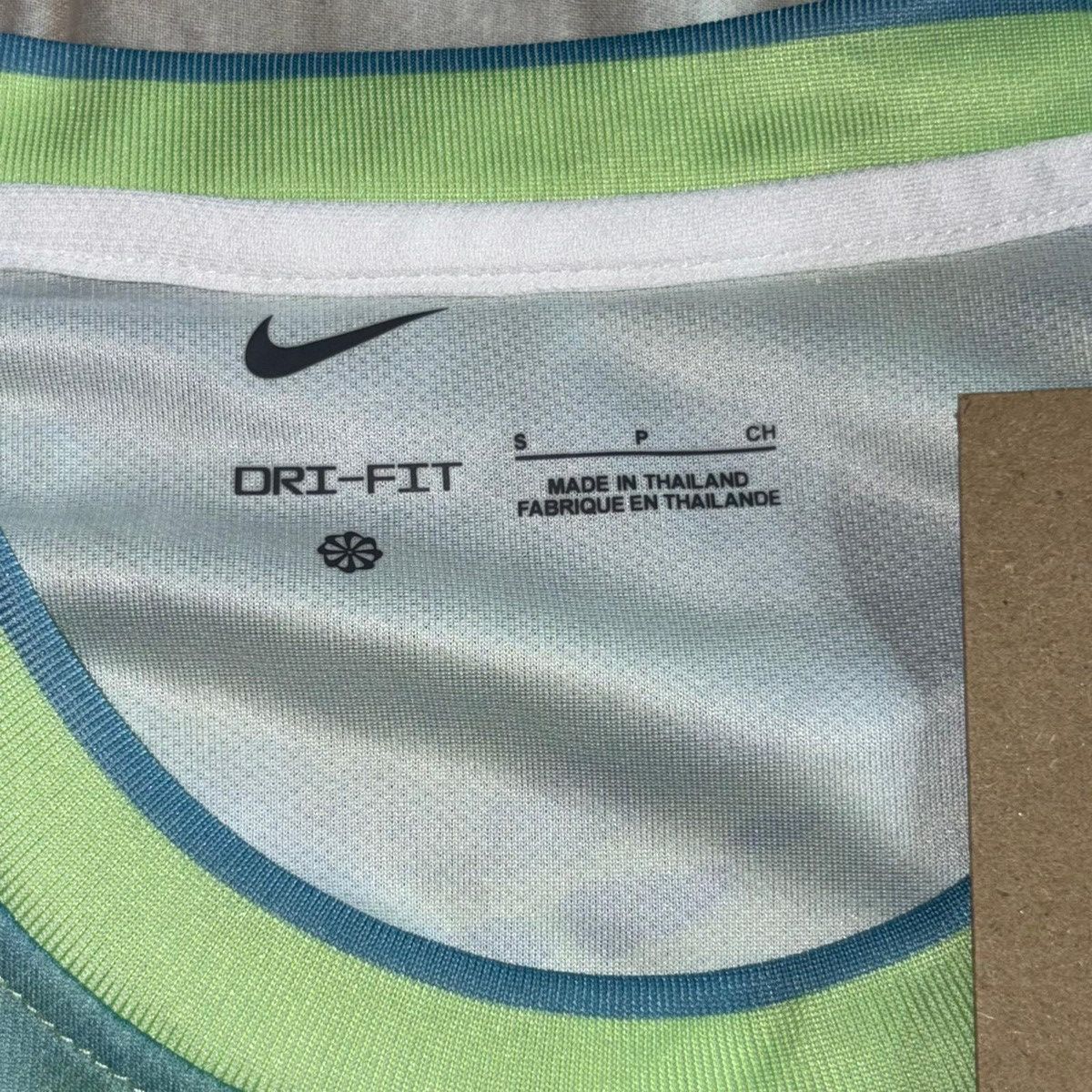 Nike lamine yamal barcelona concept shirt 24/25 new Size US S / EU 44-46 / 1 - 5 Thumbnail