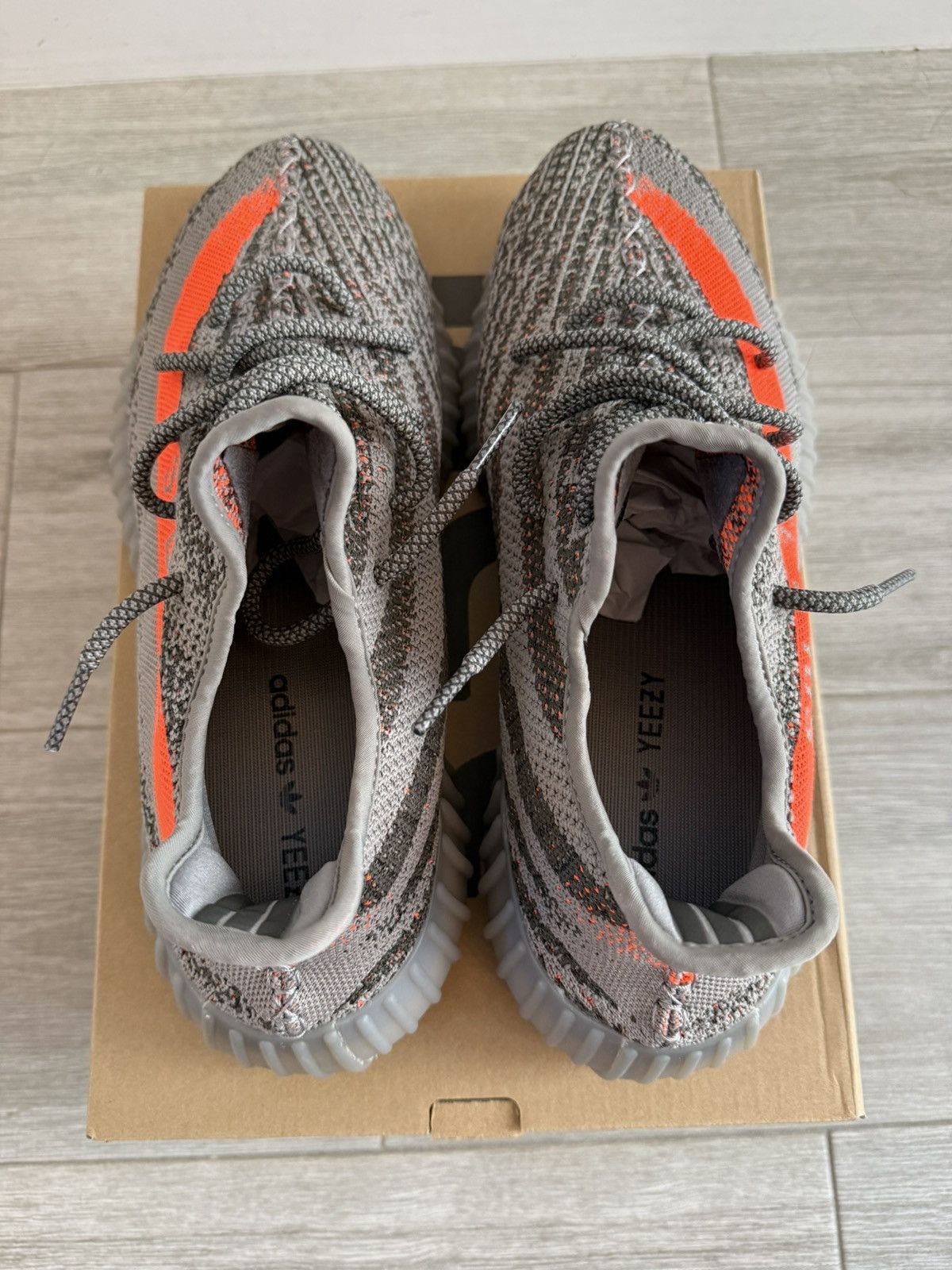 Adidas ADIDAS Yeezy Boost 350 V2 Beluga Reflective Grey Red Sz 12 Size US 12 / EU 45 - 6 Thumbnail