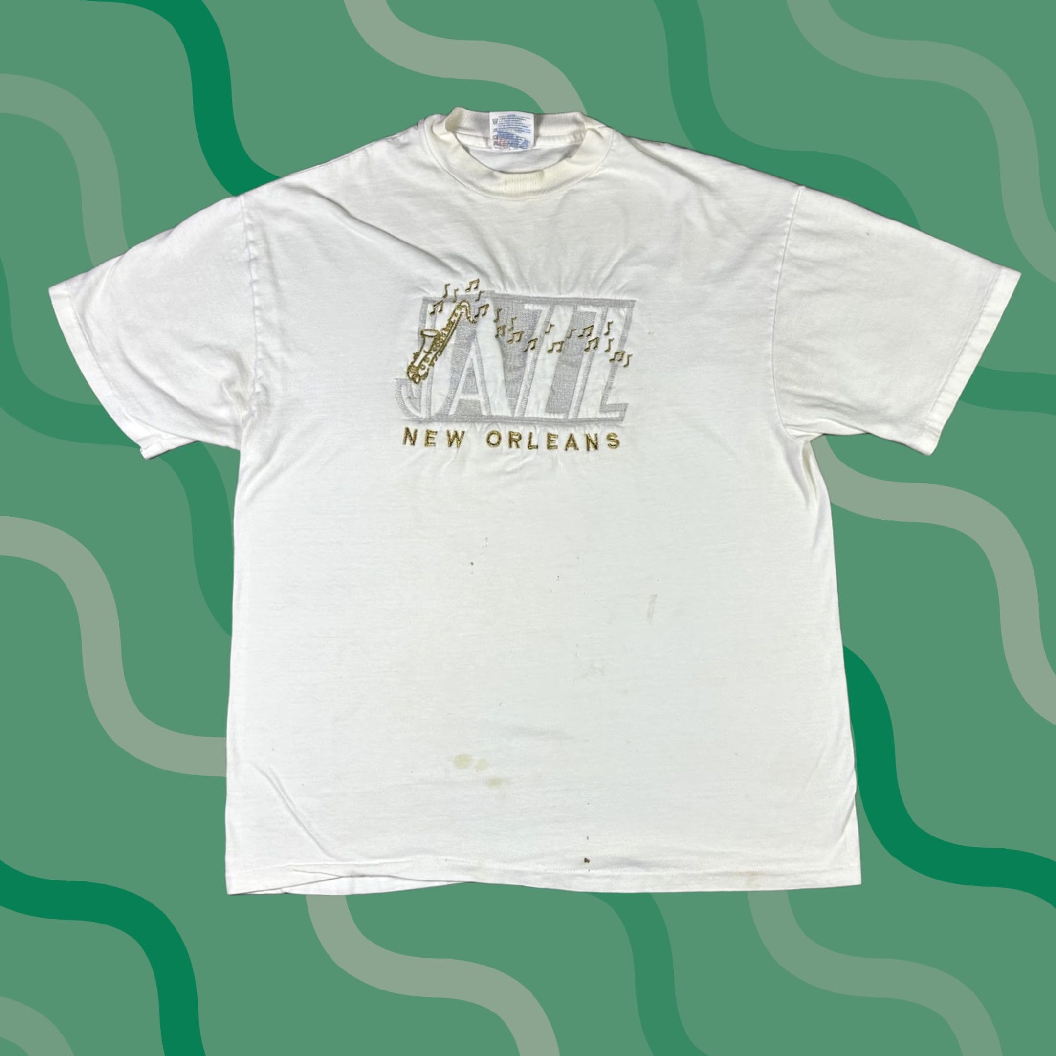 Hanes VINTAGE New Orleans Jazz T Shirt White Embroidered Logo size L 90s Hanes Shirt Mens Cotton Short Sleeve Crew Neck Jazz Size US L / EU 52-54 / 3 - 1 Thumbnail
