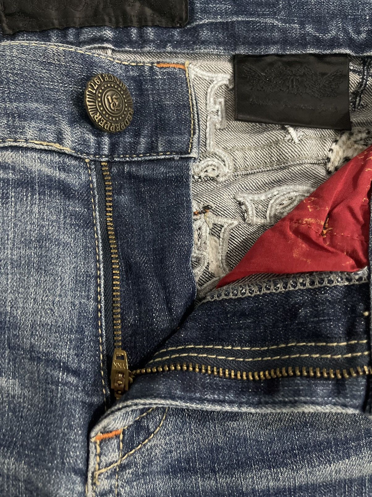 Japanese Brand VINTAGE RED PEPPER JAPAN&CO EMBROIDERY LOGO DENIM JEANS Size US 34 / EU 50 - 12 Thumbnail