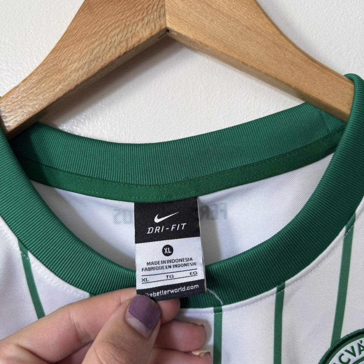Nike 2011-12 Nike Ferencváros Home Kit Size US XL / EU 56 / 4 - 3 Thumbnail