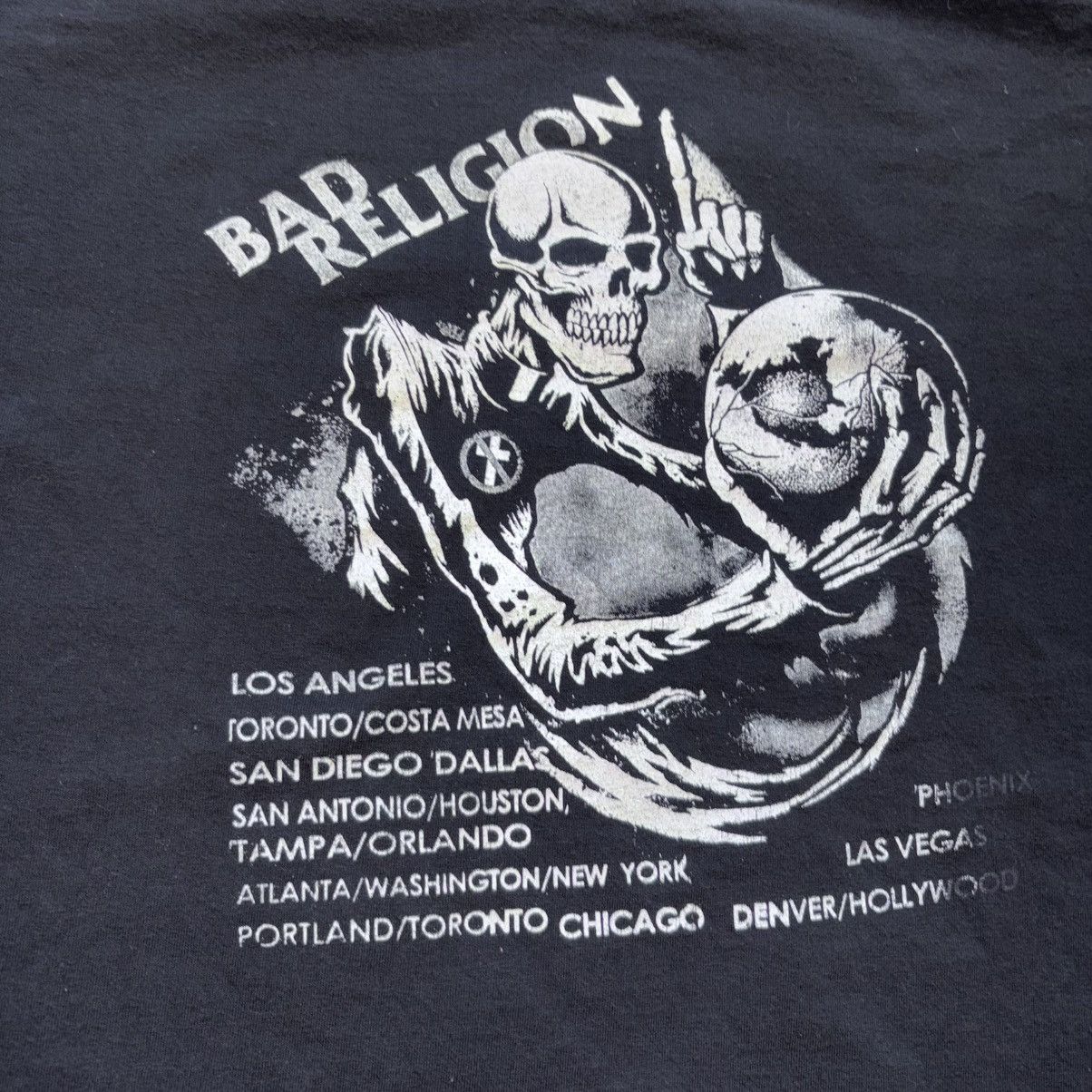 AAA Vintage Bad Religion Kissing Nuns Cross Buster Rock T Shirt Size US XL / EU 56 / 4 - 5 Thumbnail