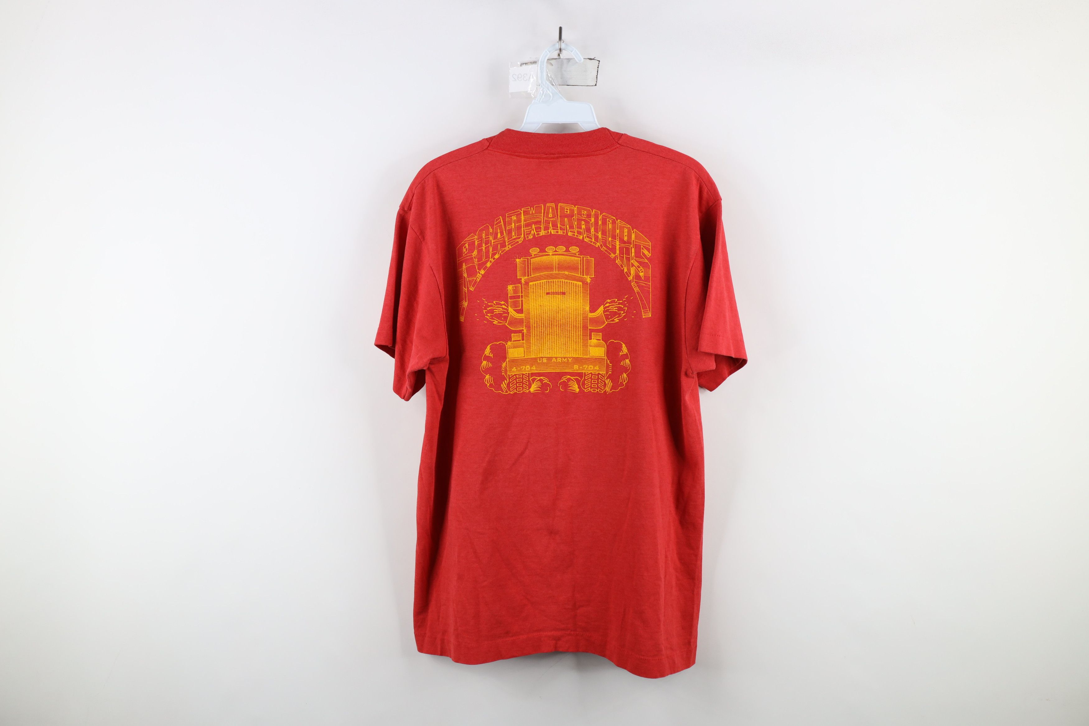 Vintage Vintage 80s Bravo Company 704th Main Battalion T-Shirt USA Size US L / EU 52-54 / 3 - 7 Thumbnail