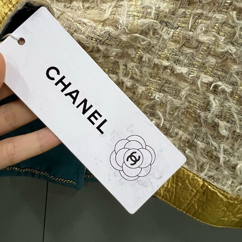 Chanel Egypt Series Golden Glittering St. Cheetle Button C
