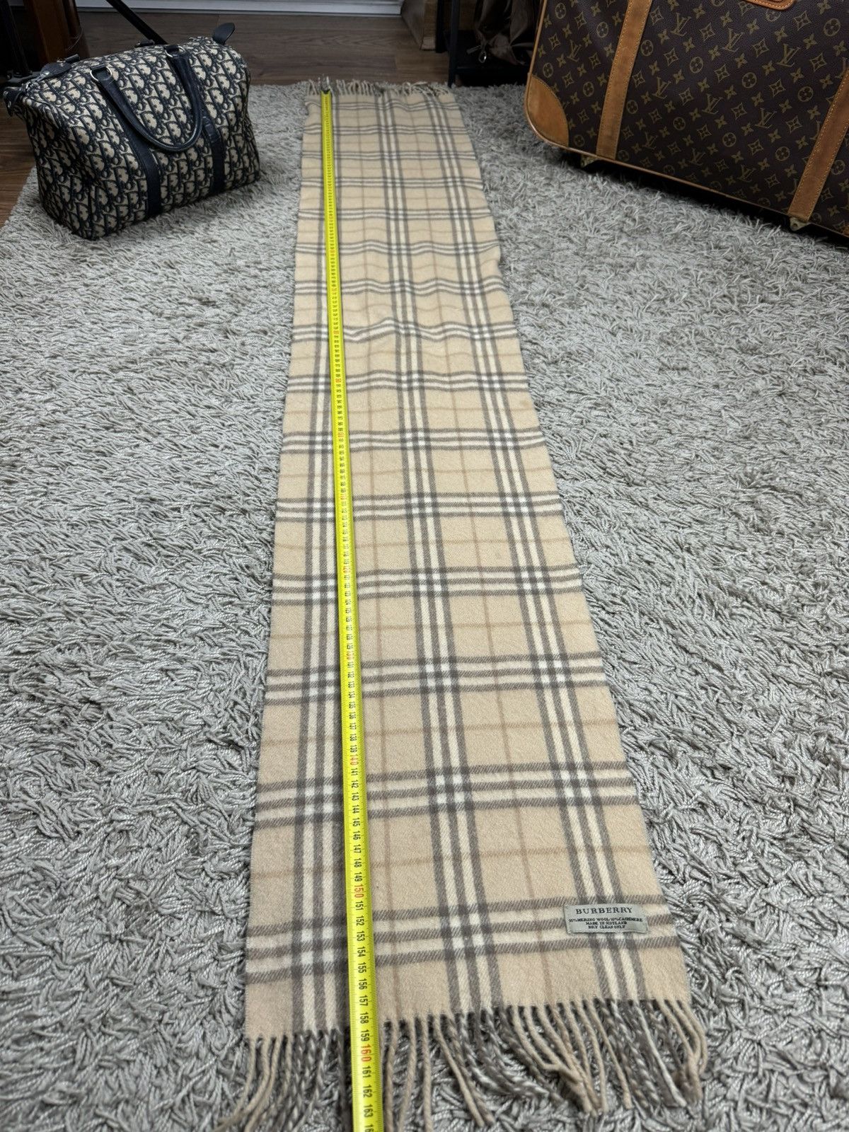 Burberry Vintage wool scarf Burberry’s 90s original luxury item Size ONE SIZE - 4 Thumbnail