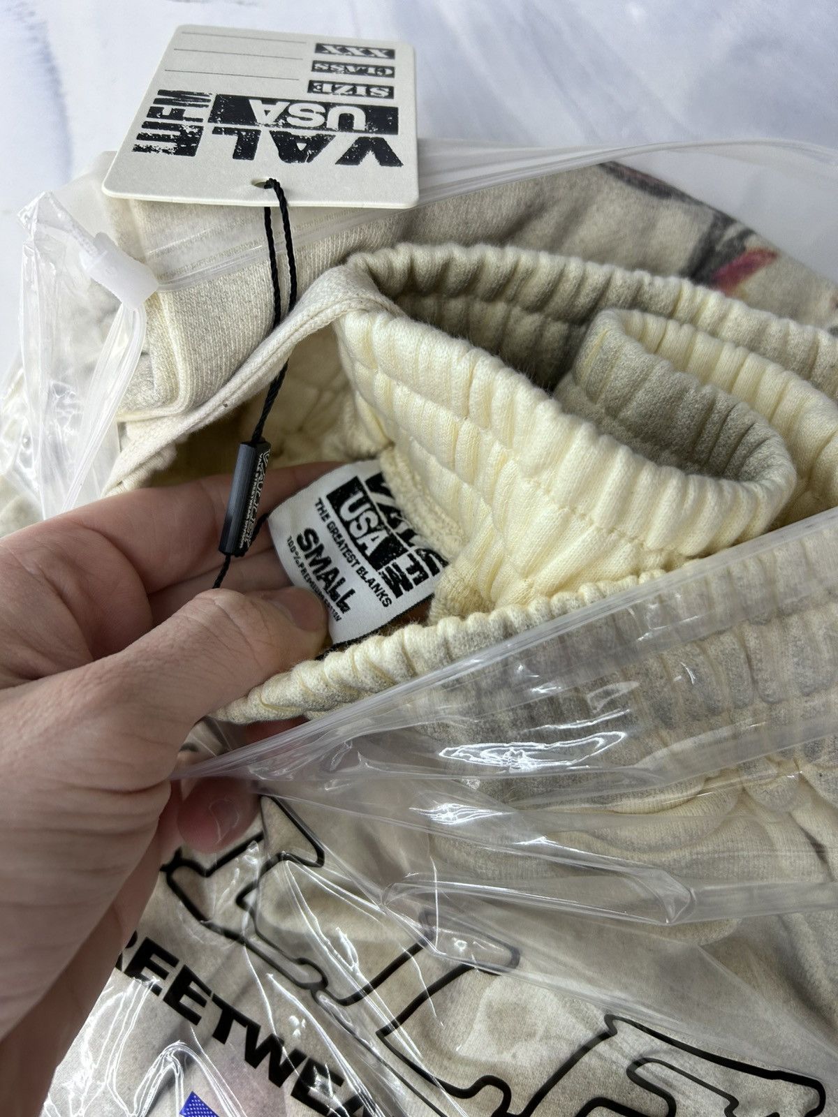 Vale Vale Nostalgia Sweatpants Cream Size S Size US 30 / EU 46 - 12 Thumbnail