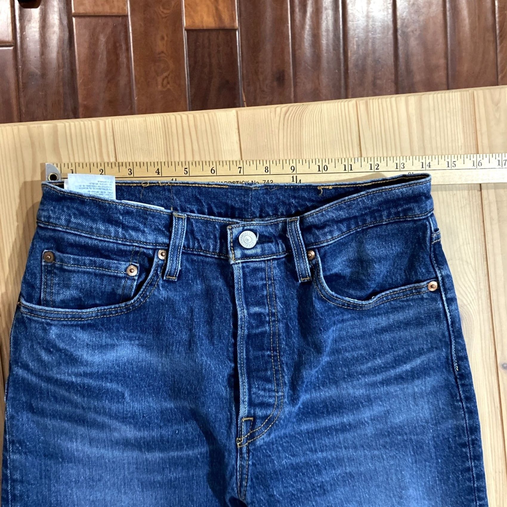 Levi's VINTAGE Levis 501 Jeans Mens 28x32 Blue Original Straight Button Fly Stretch Denim Pants Size US 28 / EU 44 - 4 Thumbnail