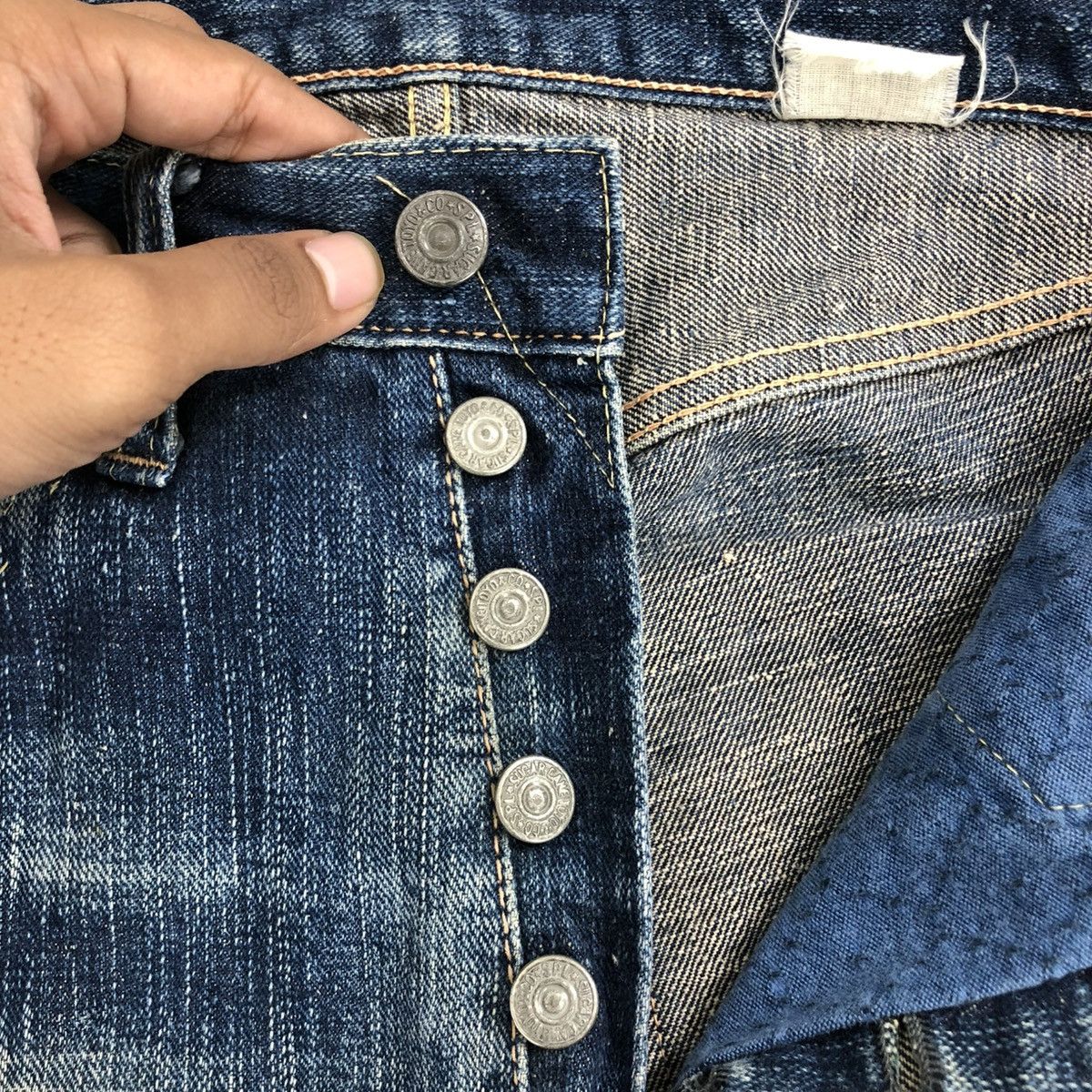 Japanese Brand × Sugar Cane 🇯🇵 Vintage Sugar Cane Onikiwa Distressed Faded Selvedge Jeans Size US 27 - 7 Thumbnail