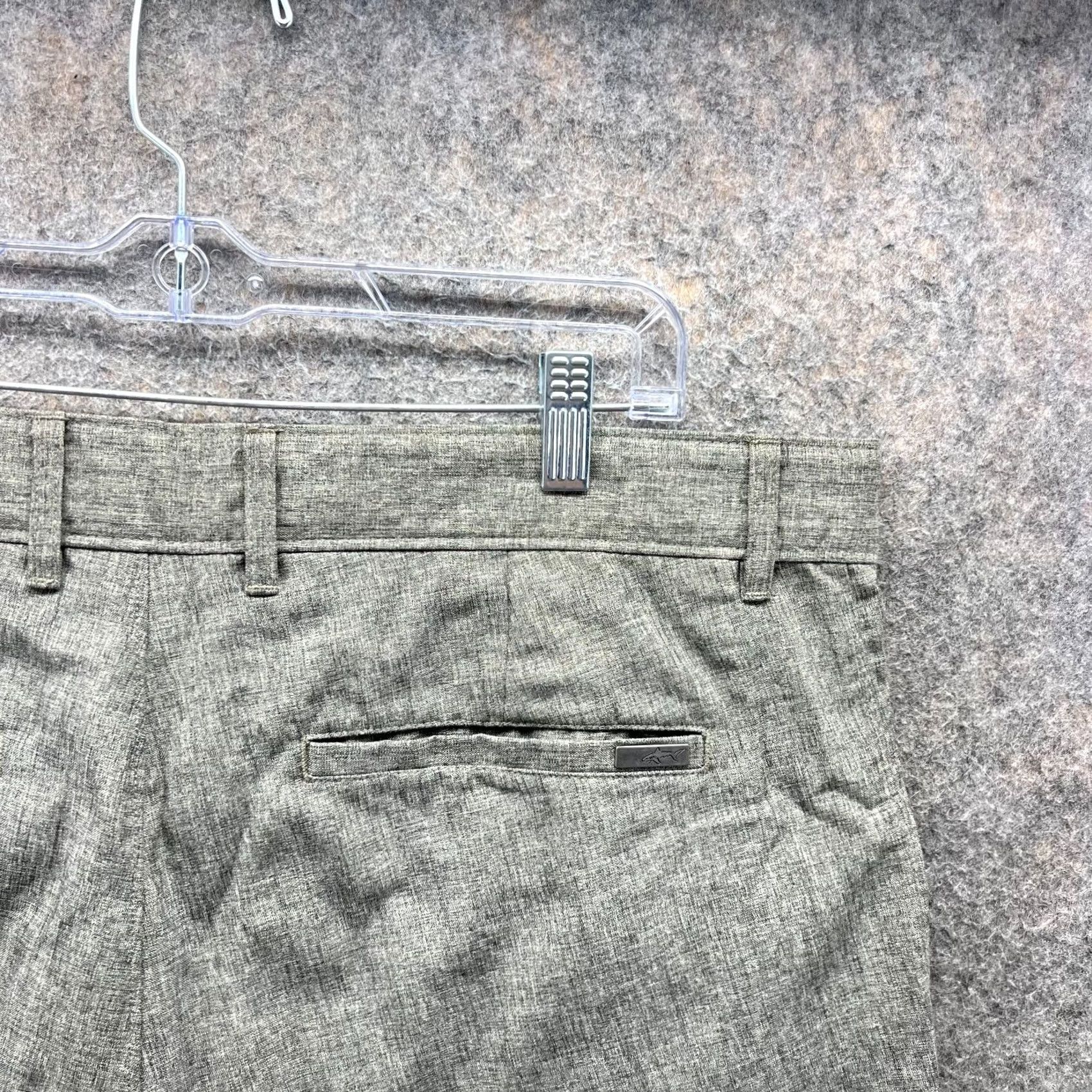 Vintage Greg Norman Shorts Mens 36 Heather Gray Chino Flat Front Polyester Casual Travel Slim Regular Button Front Pockets Slash Pocket Knit? Size US 36 / EU 52 - 4 Thumbnail