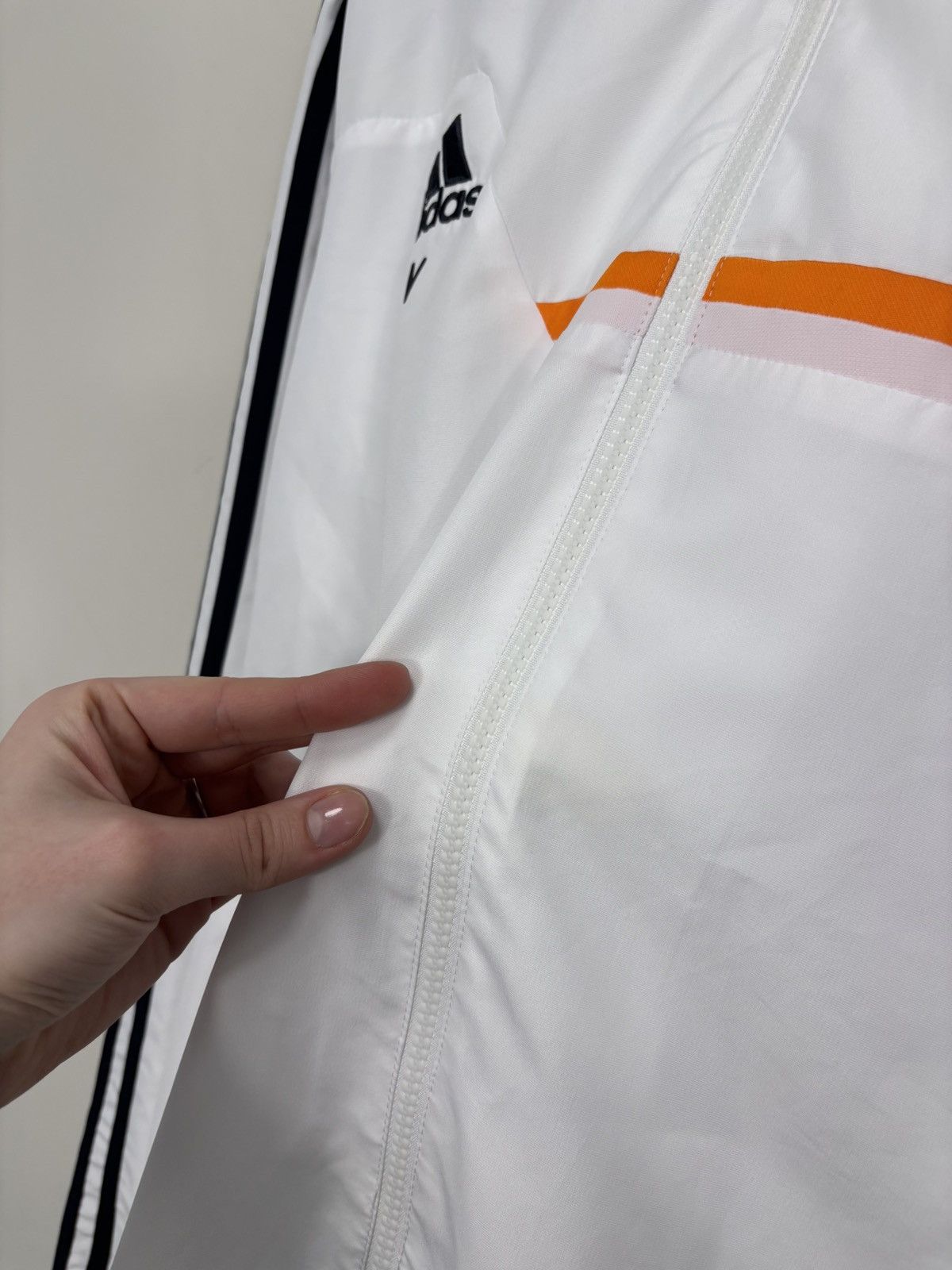 Adidas Adidas Real Madrid 2013/2014 Soccer Hooded Track Jacket Size US L / EU 52-54 / 3 - 9 Thumbnail