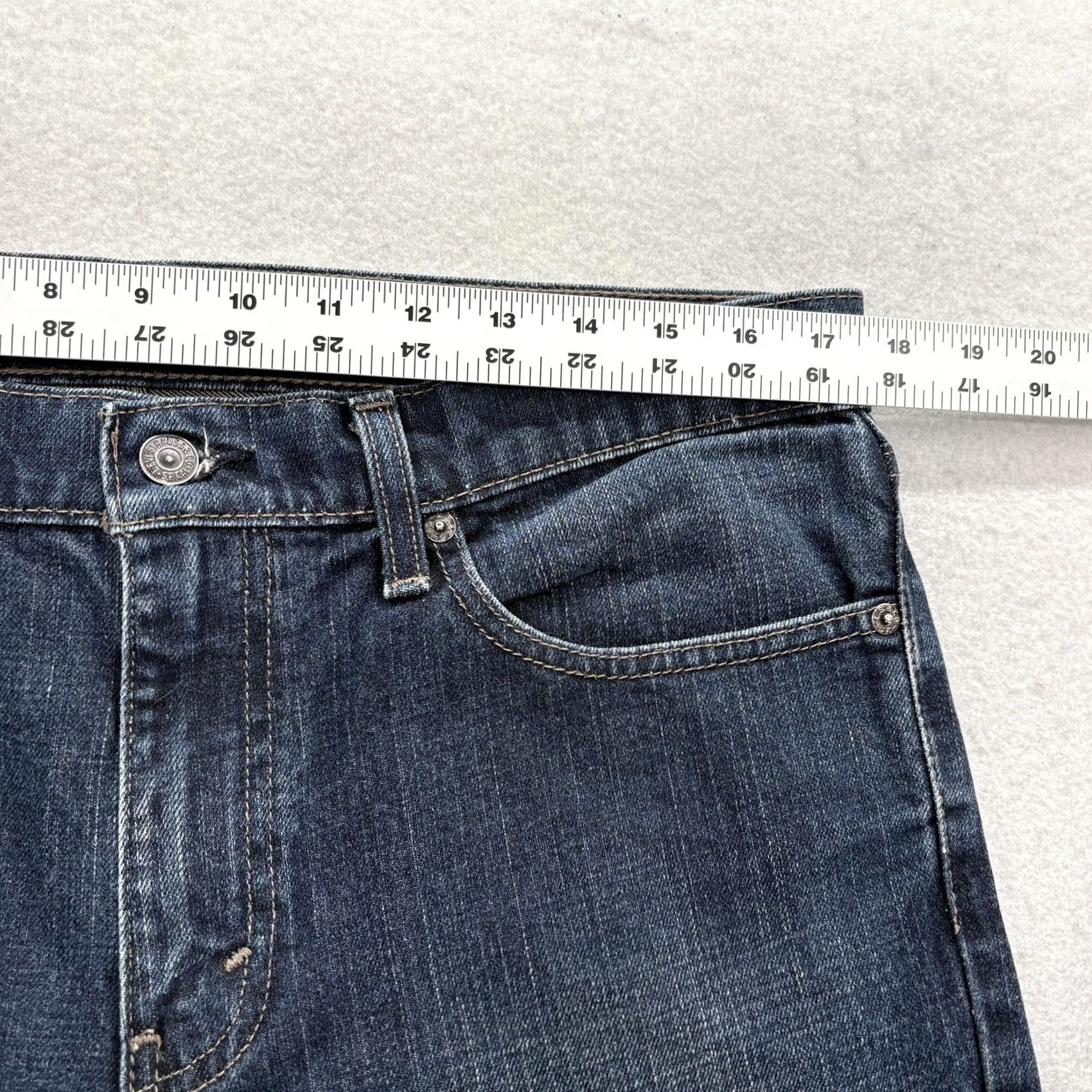 Levi's Levi's 511 Jeans Mens 34x34 Blue Medium Wash Slim Straight Denim Casual Pants Size US 34 / EU 50 - 4 Thumbnail