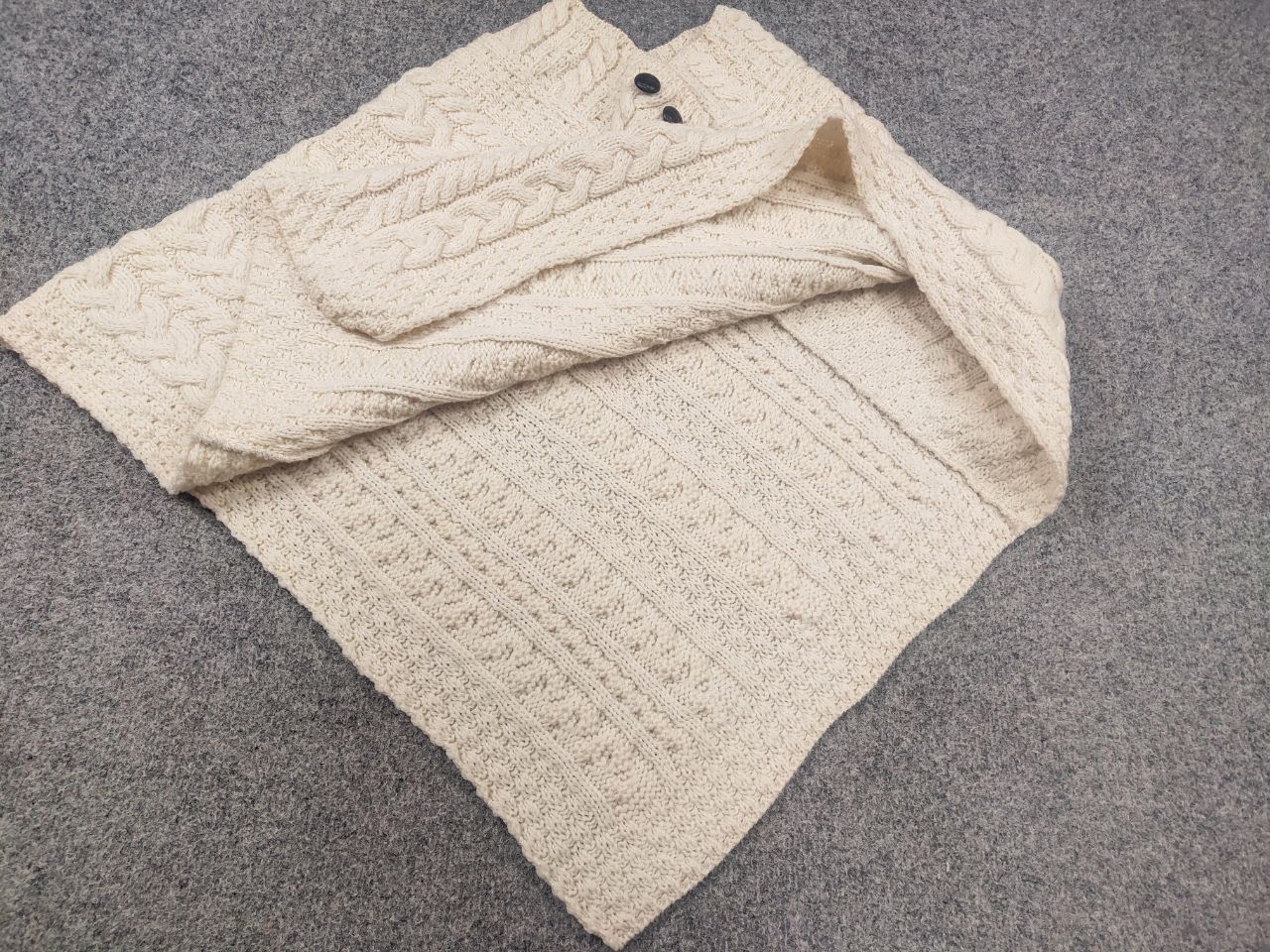 Aran Sweater Market Aran Sweater Market Irish Wool Cable Knit Poncho Vintage Size ONE SIZE - 7 Thumbnail