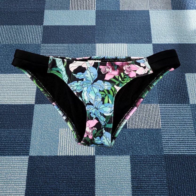 Body Glove Body Glove Bikini Womens XS Black Floral Tropical Swim Bottom Size 26" / US 2 / IT 38 - 1 Thumbnail