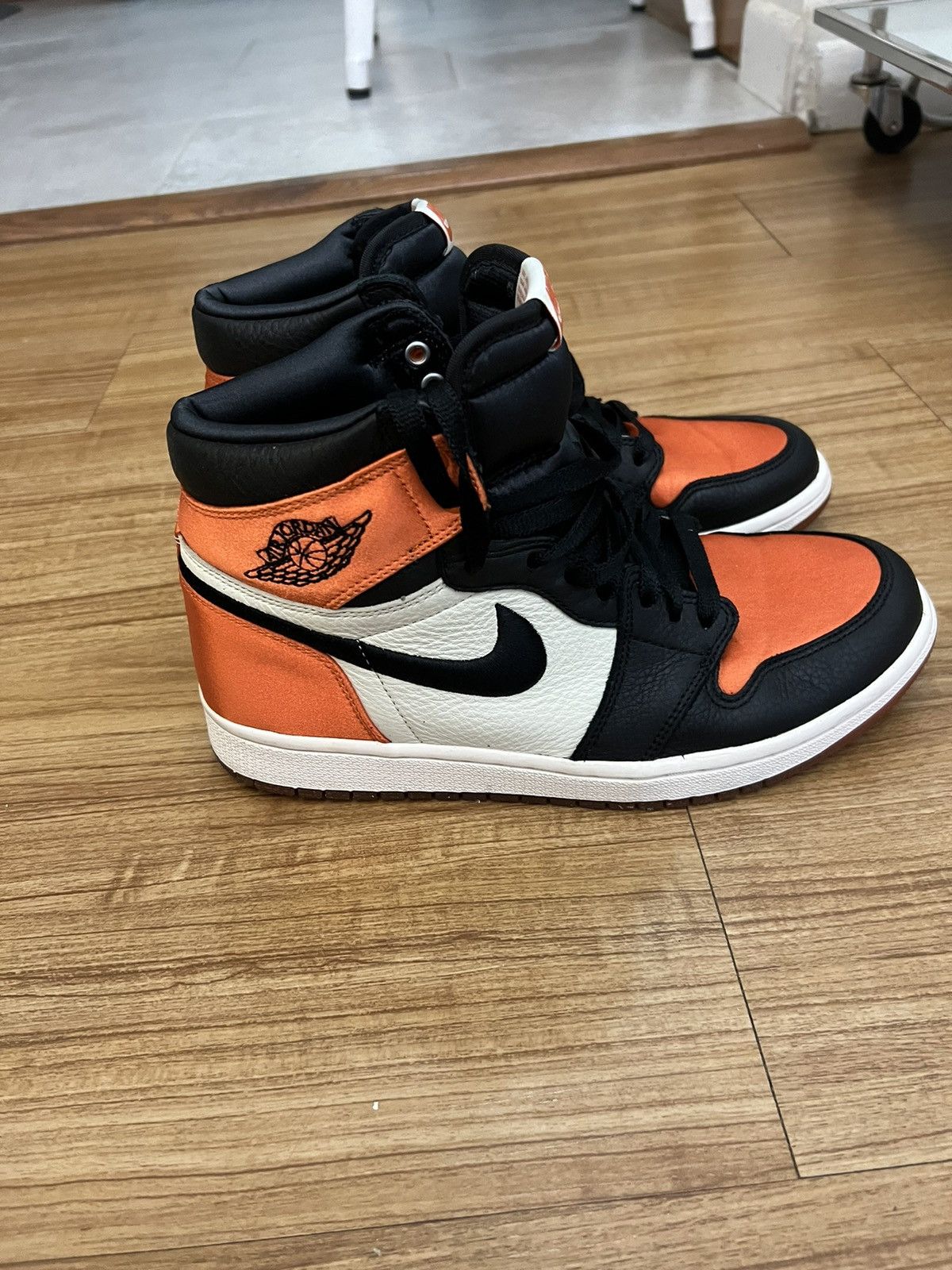 Jordan Brand Satin Shattered backboard Jordan 1 Size US 8.5 / IT 38.5 - 4 Thumbnail