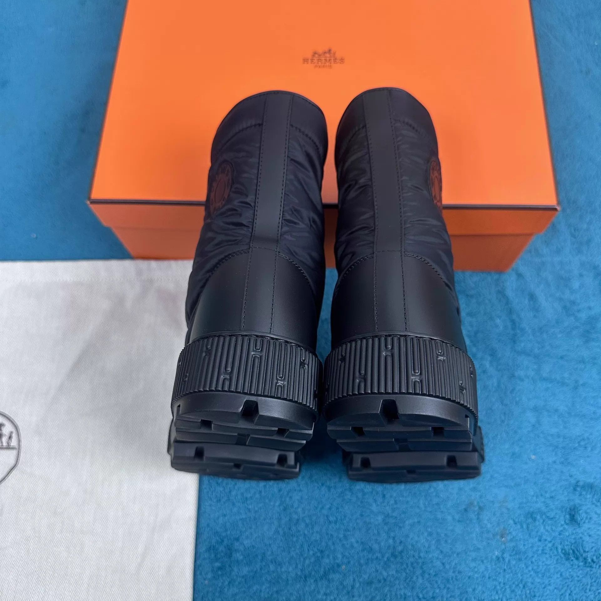 Hermes Hermès Fresh Leather Ankle Boots Black 37 Size US 6.5 / IT 36.5 - 4 Thumbnail