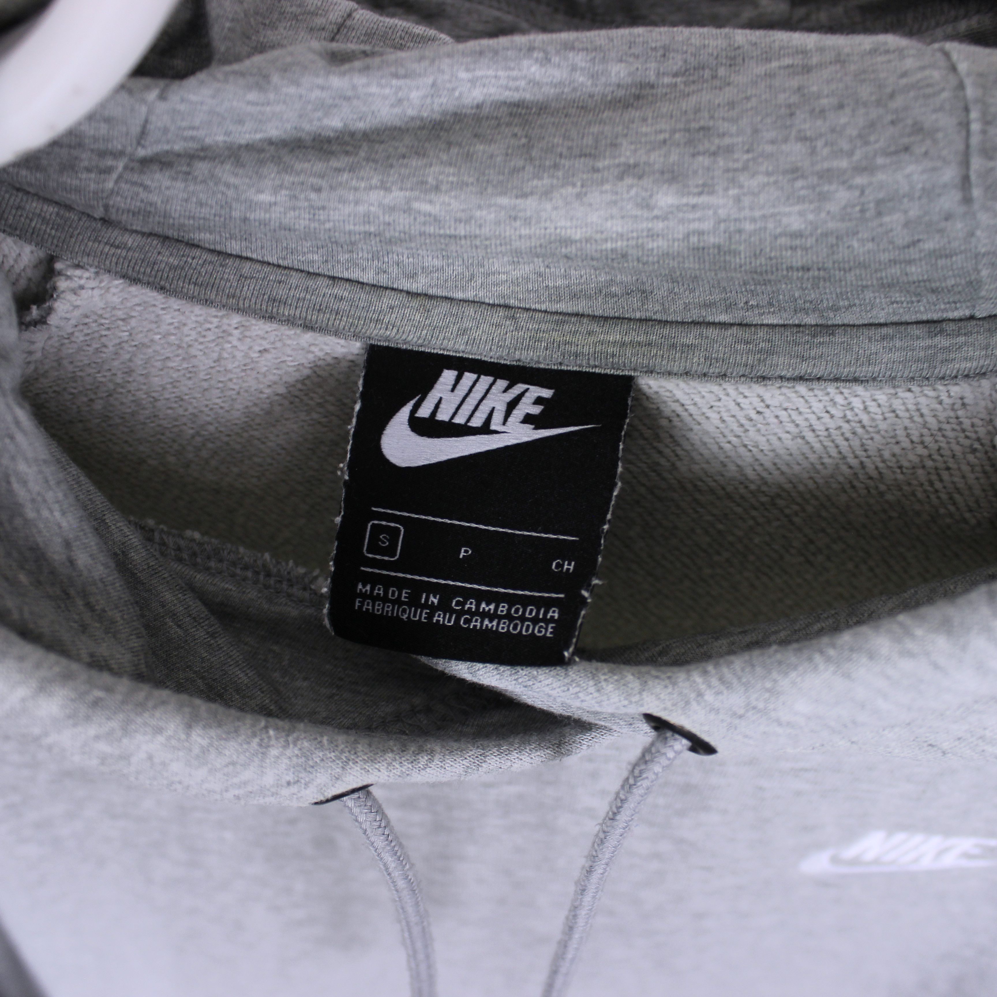 Nike Nike hoodie men logo XS S gray vintage Size US S / EU 44-46 / 1 - 8 Thumbnail