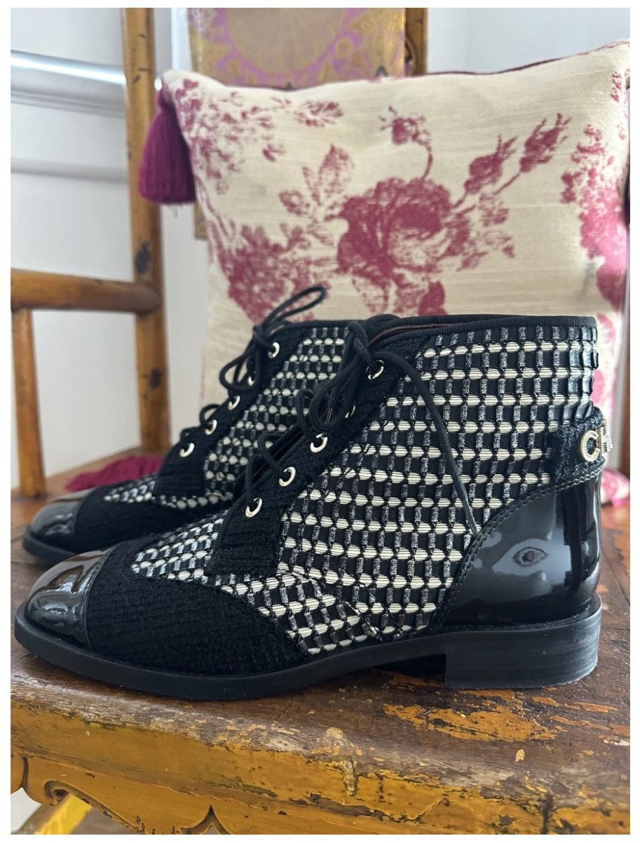 Chanel Tweed Ankle Boots made in Italy Size US 7 / IT 37 - 4 Thumbnail