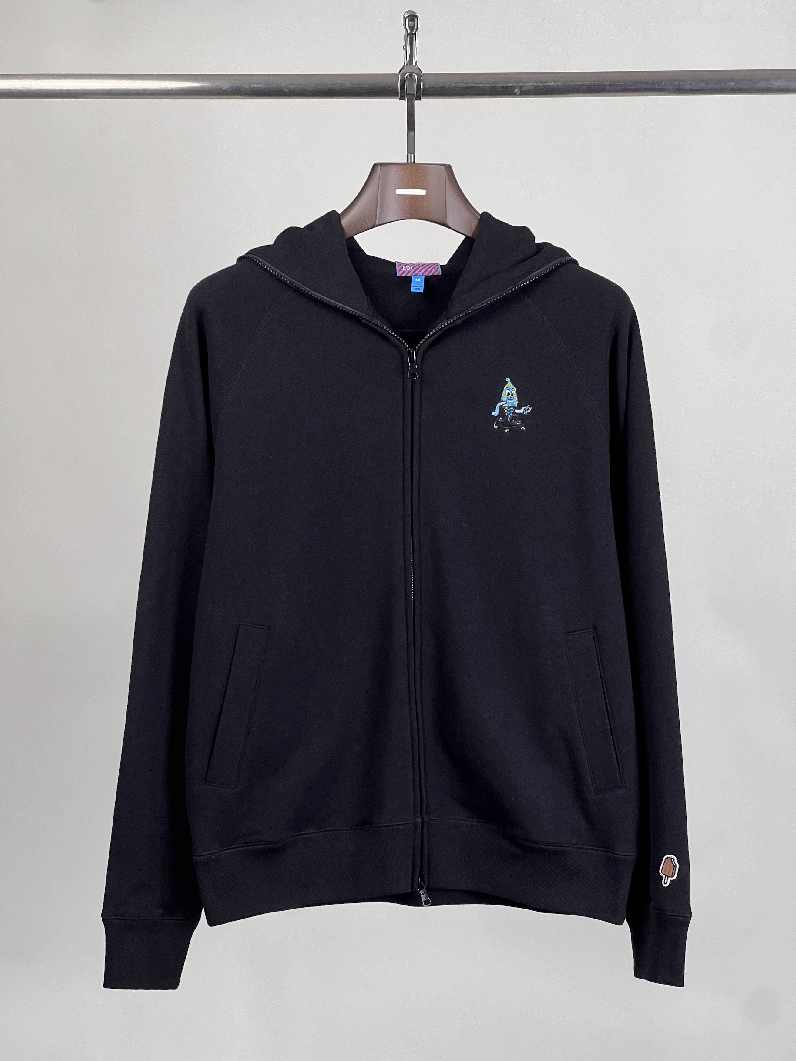 Brand New Small Logo Zip-Up Hoodie Black M